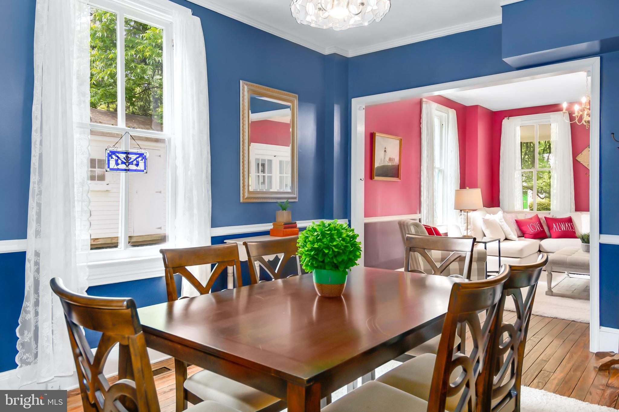 CHARLTON HEIGHTS - Residential