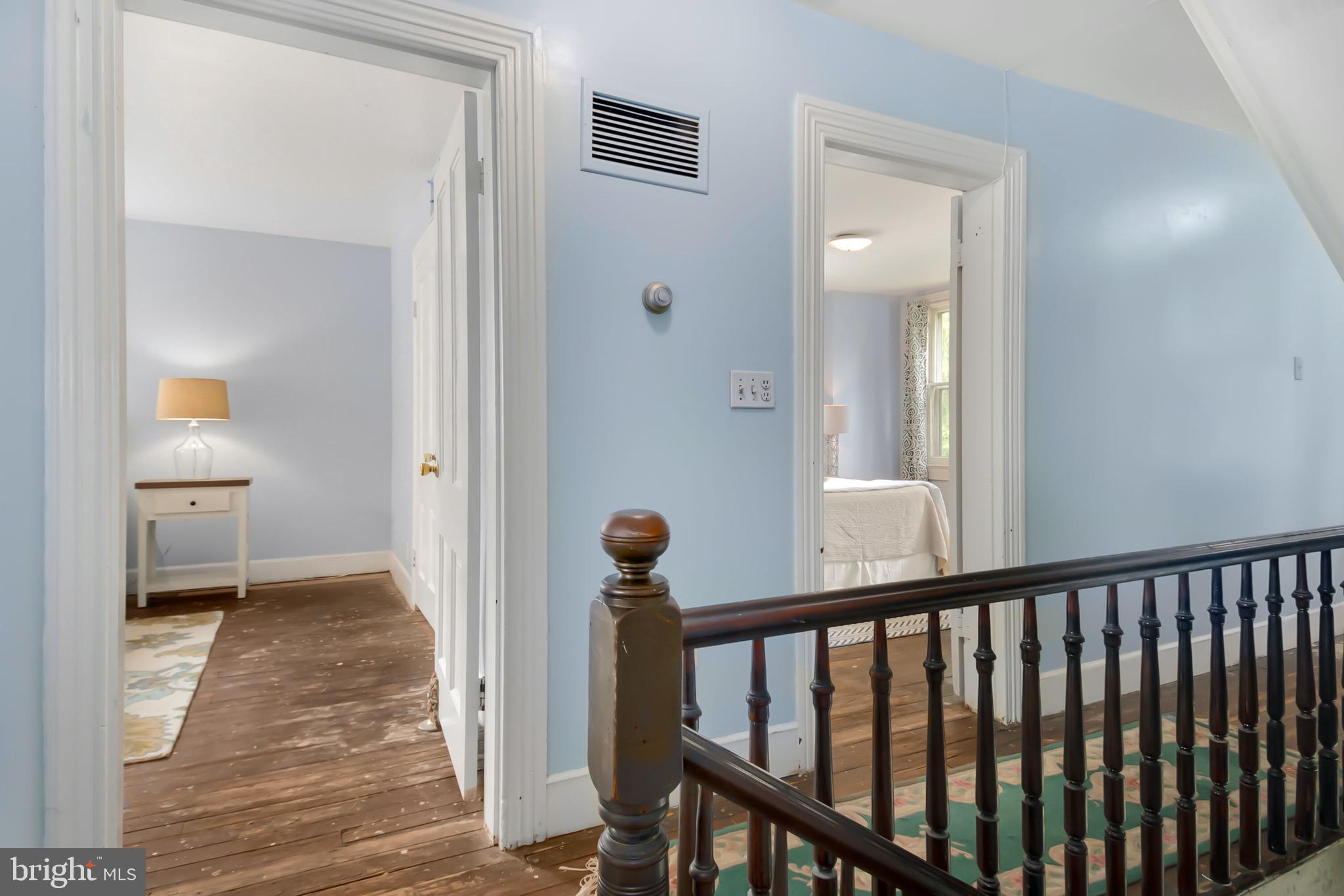 CHARLTON HEIGHTS - Residential