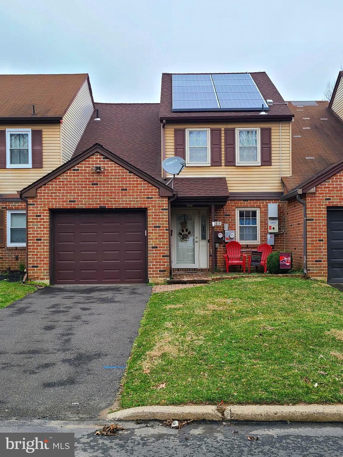 This beautiful, move in ready condition home, is a 3 bedroom 2.5 bath 1 car garage townhome in the desirable Tareyton Estates section in Langhorne (Middletown Twp.) and the highly ranked Neshaminy School District.  After you enter through the foyer, you'll notice a half-bath on your right as you make your way towards the expansive living room.  Make a left into  and walk through the kitchen which will bring you to the dining room and as your make your way around back to the living room, you'll see a beautiful bonus room with vaulted ceiling and skylights!  The first floor laundry room finishes off the first floor.  Upstairs you'll be amazed by the generously sized rooms.  Towards the front, you'll find a large master bedroom which features 3 closets (2 are walk-in) and full bath.   The gorgeous hall bath features tile flooring, double-sink vanity and linen closet.   This is the perfect location, close to major stores (Flowers Mill Shopping Center, Oxford Valley Mall, and many other shopping centers), just minutes to major highways (Route 95, Route 1 & Penna Turnpike) and close to Historic Langhorne and Newtown Boro.  Call today for your private showing!