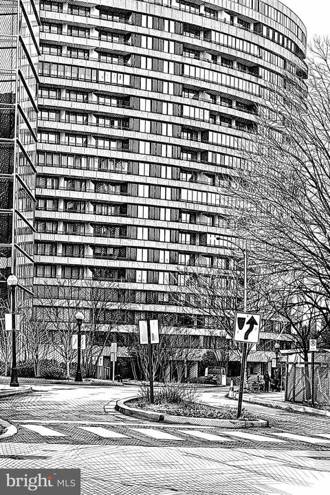 1300 CRYSTAL DRIVE 1301S ARLINGTON VA 22202