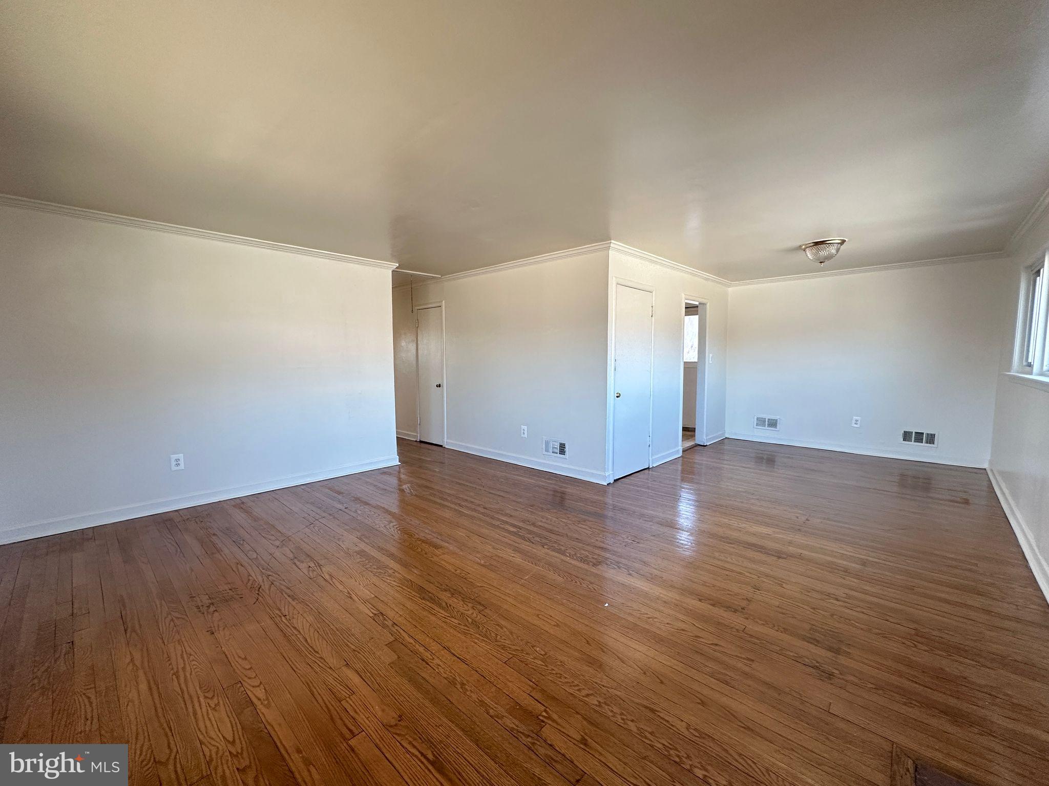 NEW HAMPSHIRE ESTATES - Residential