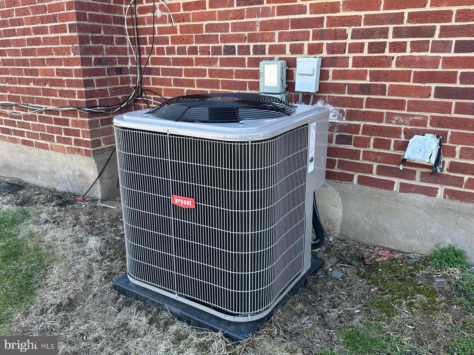 NEW HAMPSHIRE ESTATES - Residential