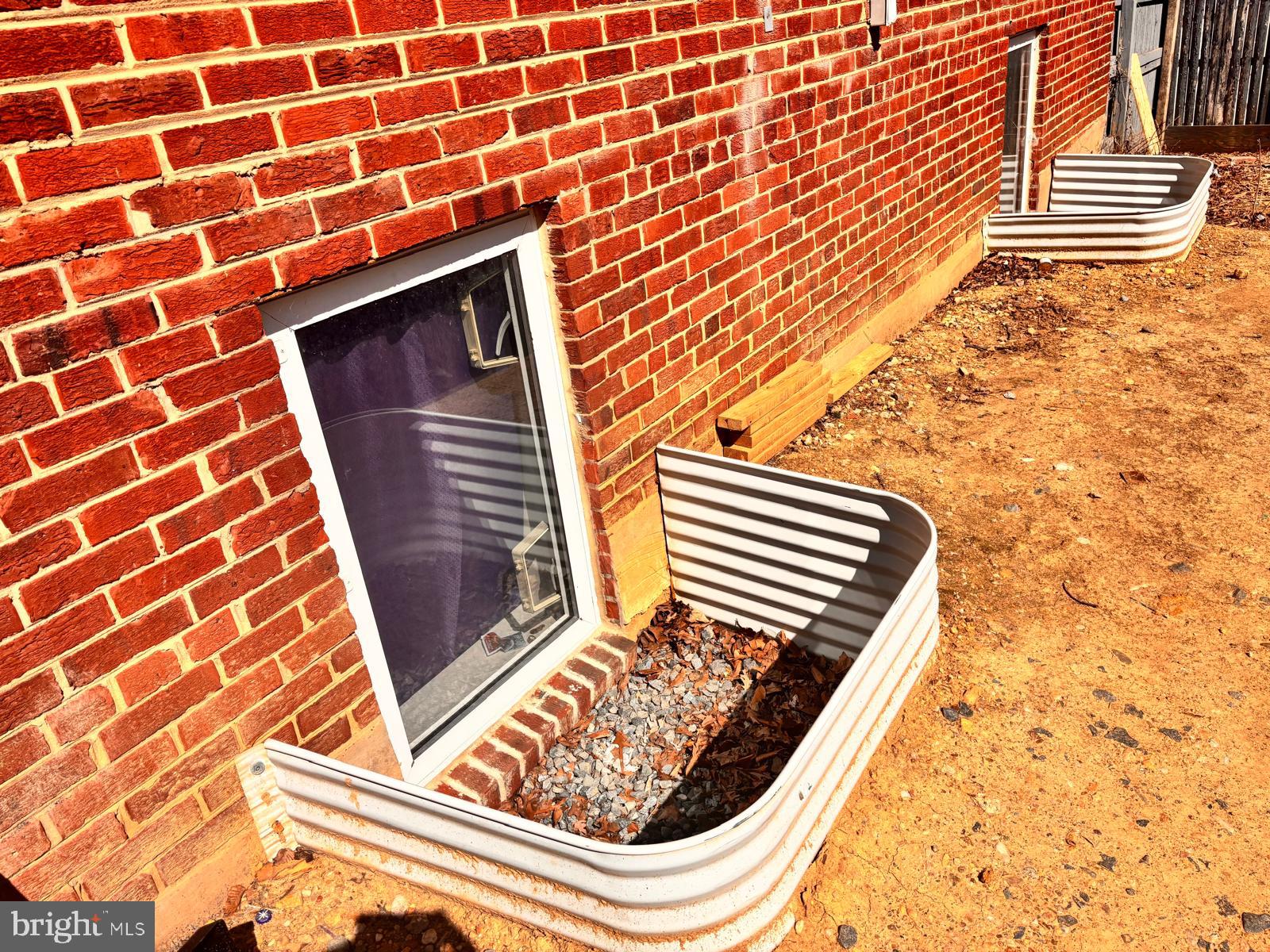 NEW HAMPSHIRE ESTATES - Residential