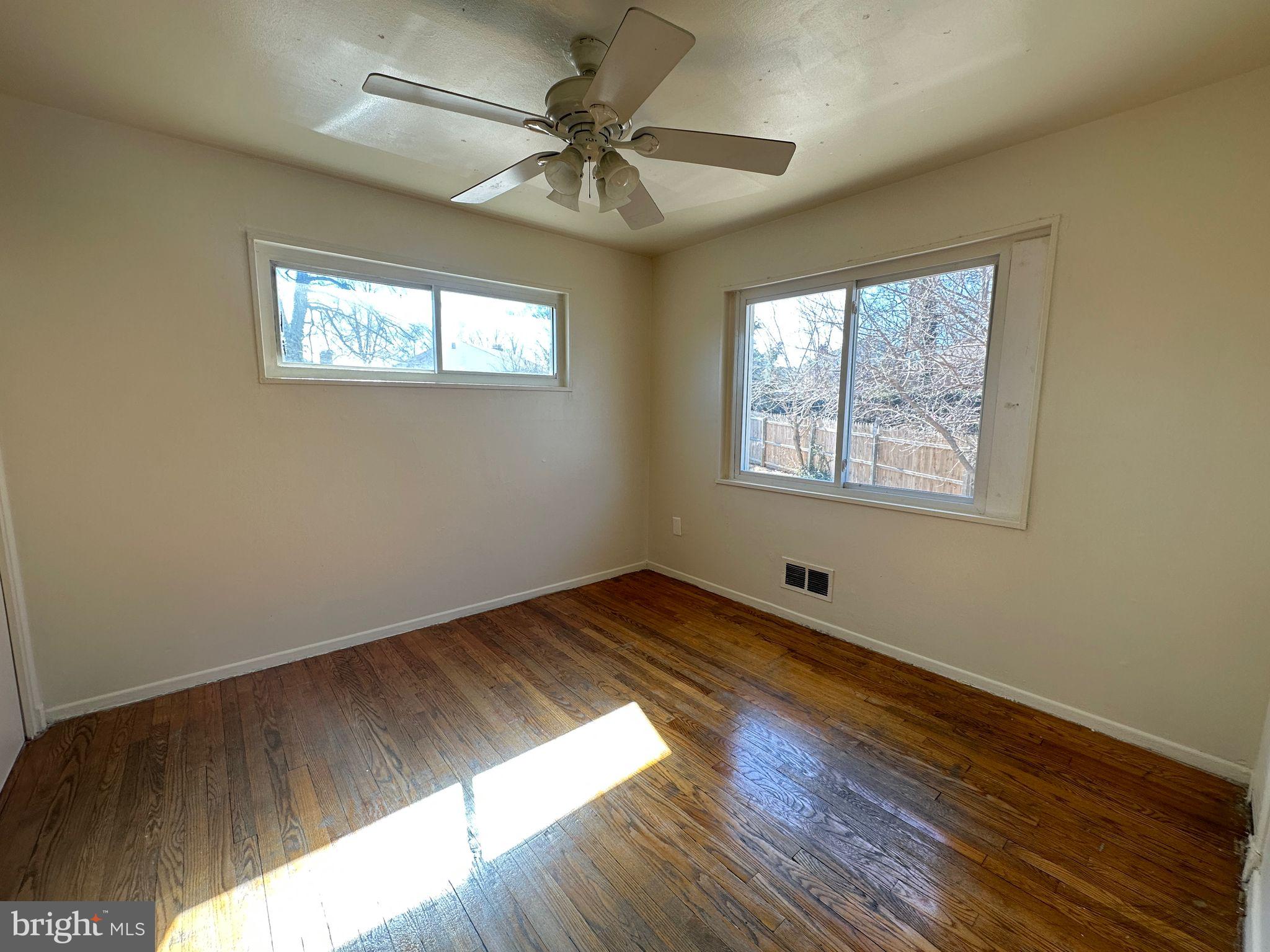 NEW HAMPSHIRE ESTATES - Residential