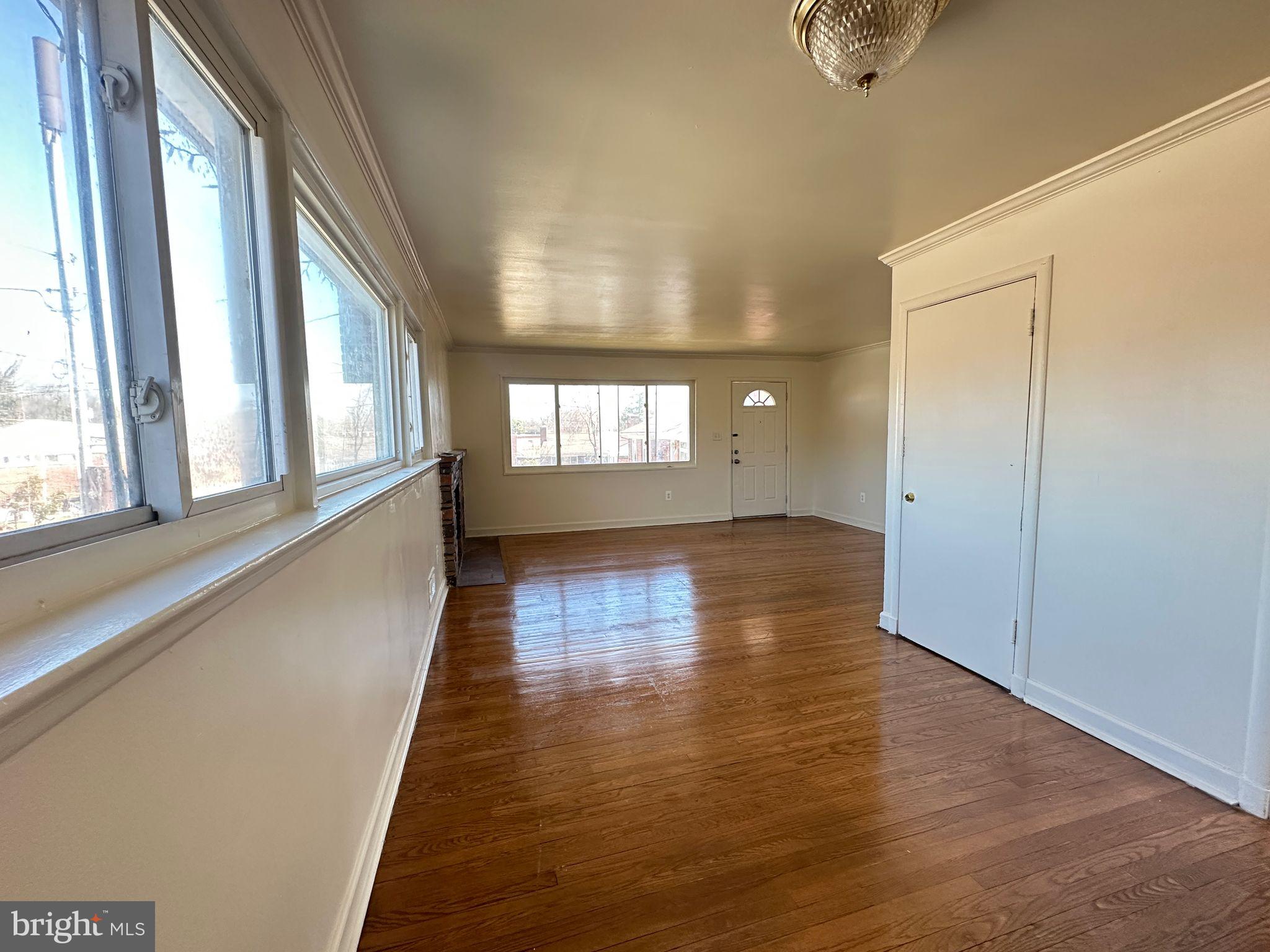 NEW HAMPSHIRE ESTATES - Residential