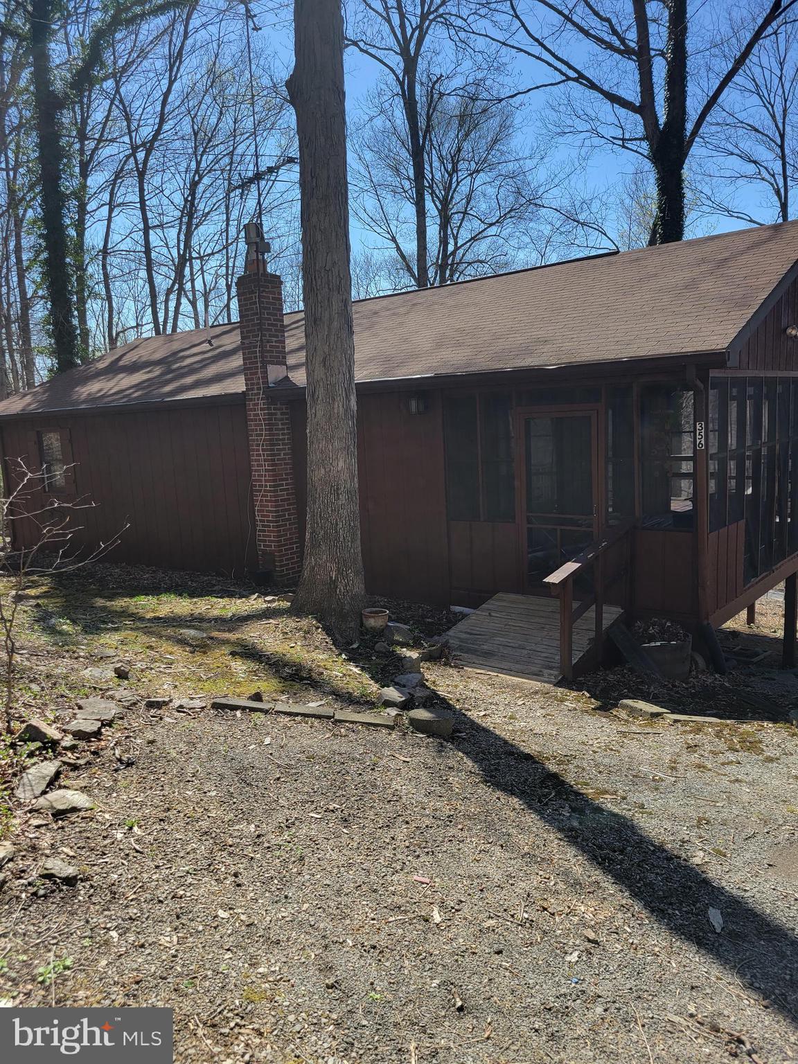 ROUSE MOUNTAIN - Residential