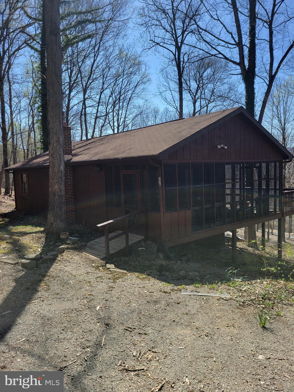 ROUSE MOUNTAIN - Residential