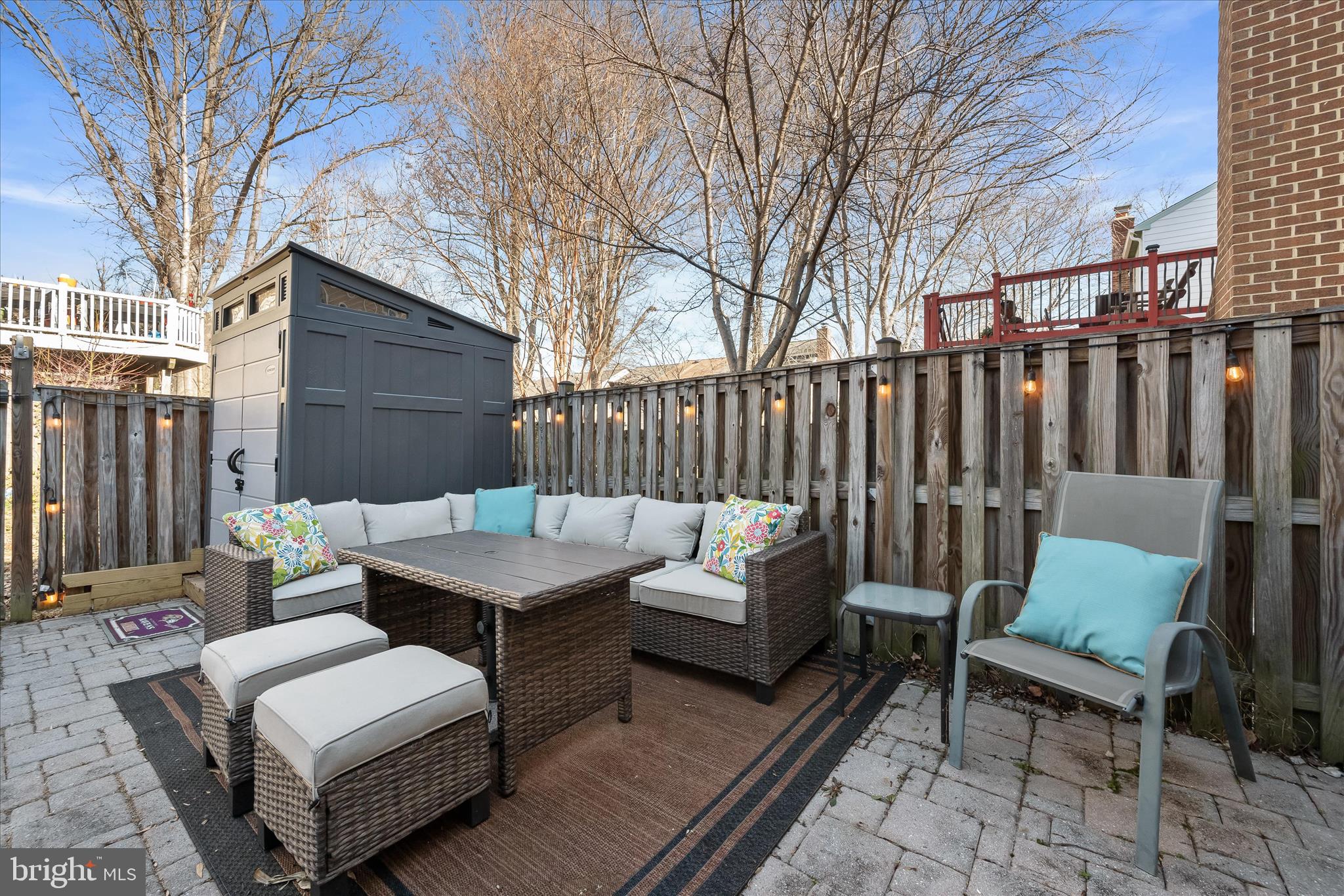 CROFTON COMMONS - Residential