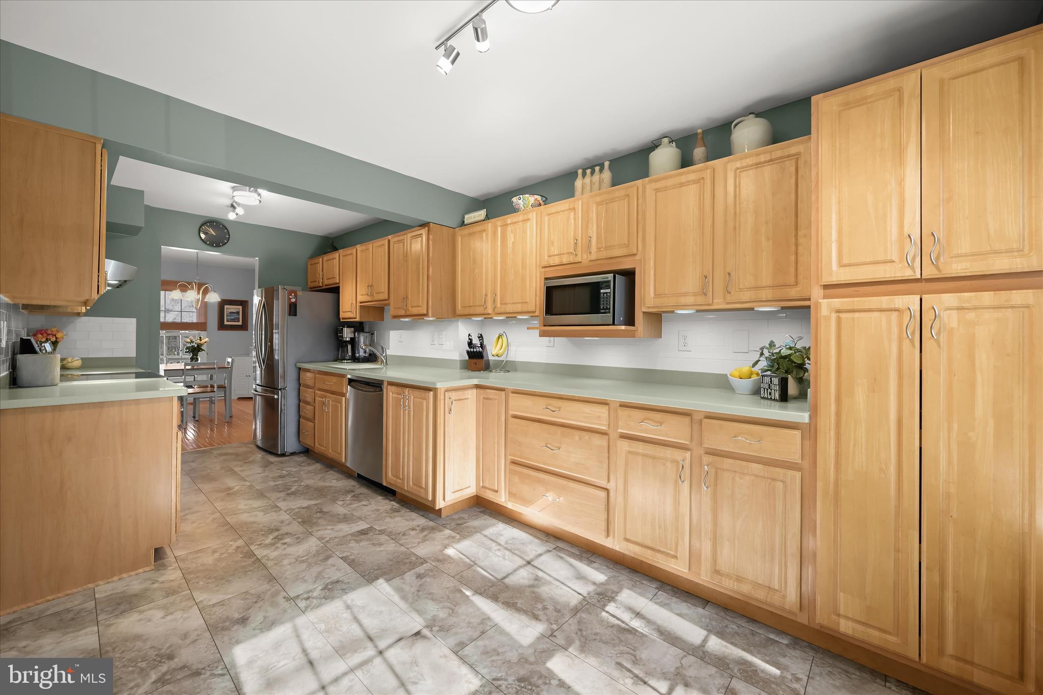 CROFTON COMMONS - Residential