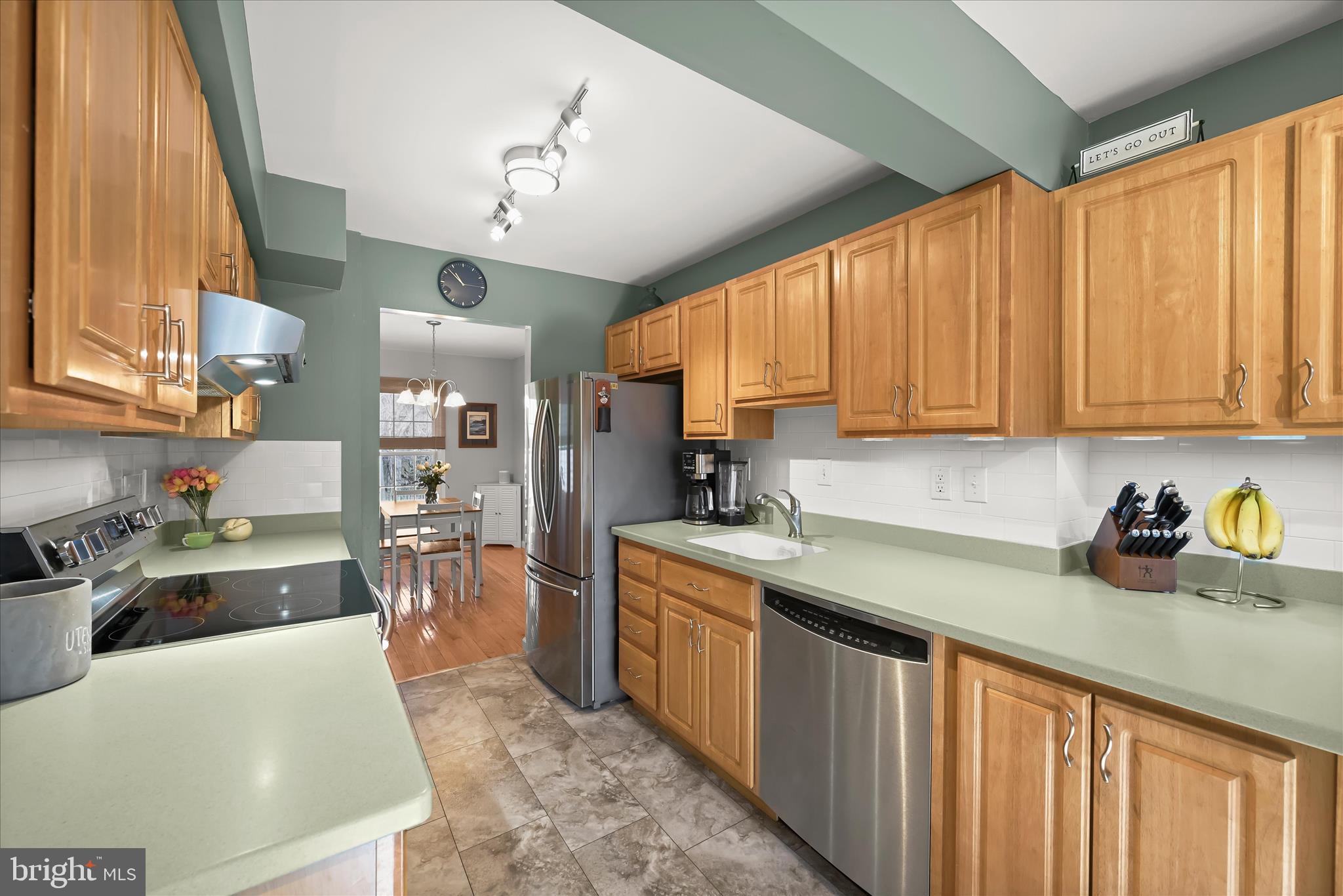 CROFTON COMMONS - Residential