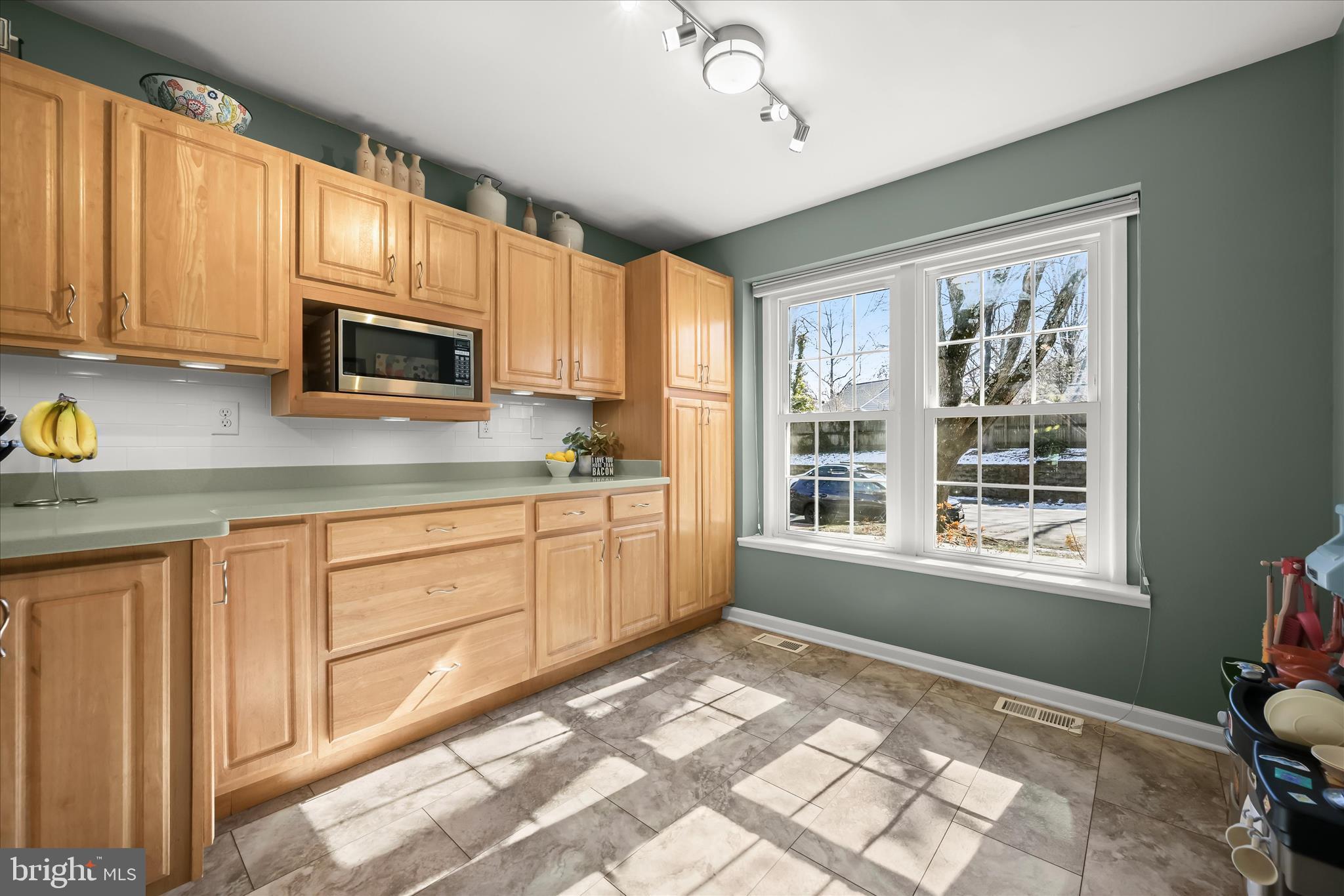 CROFTON COMMONS - Residential