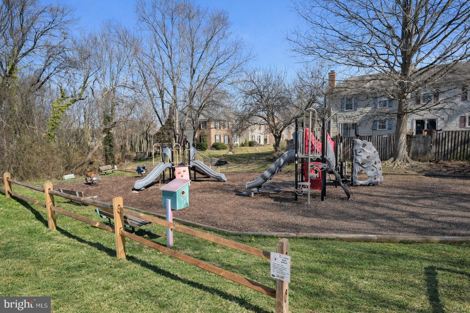 CROFTON COMMONS - Residential