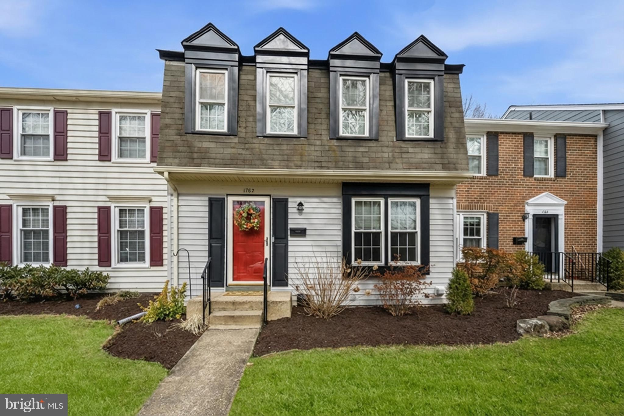 CROFTON COMMONS - Residential