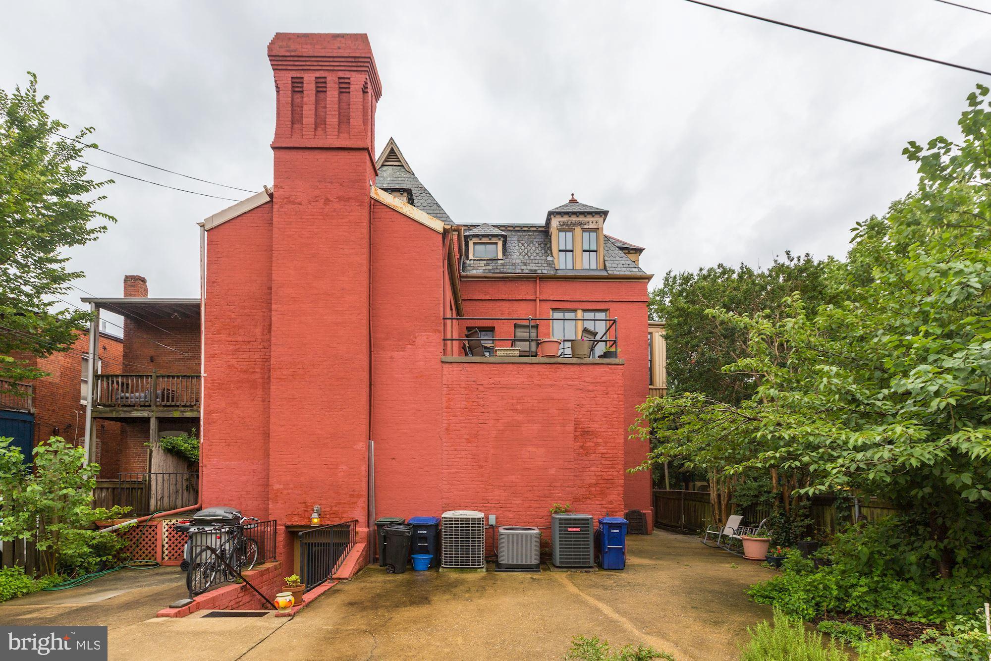 LEDROIT PARK - Residential