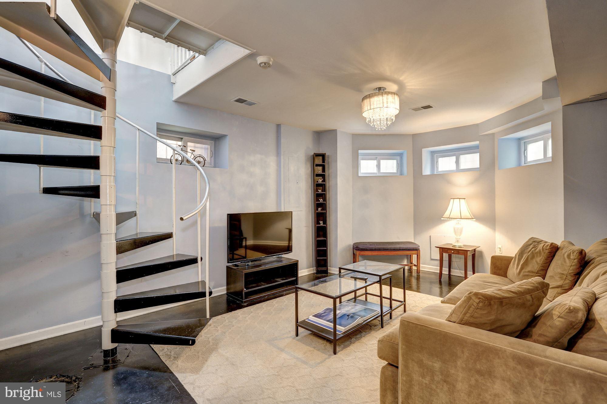 LEDROIT PARK - Residential