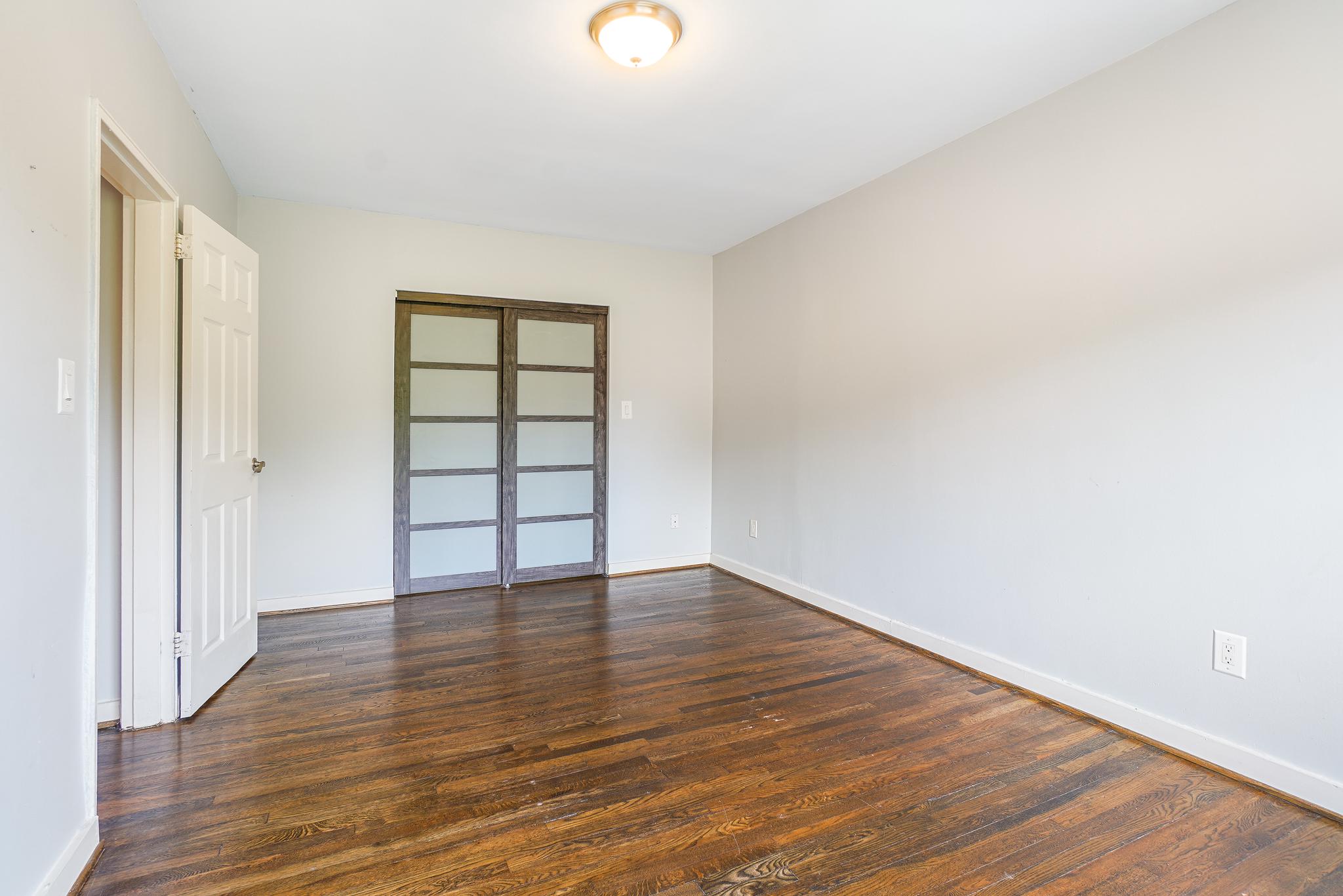 TAKOMA PARK - Residential