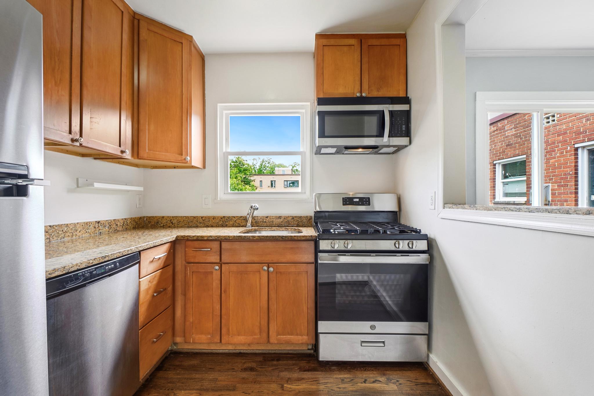 TAKOMA PARK - Residential