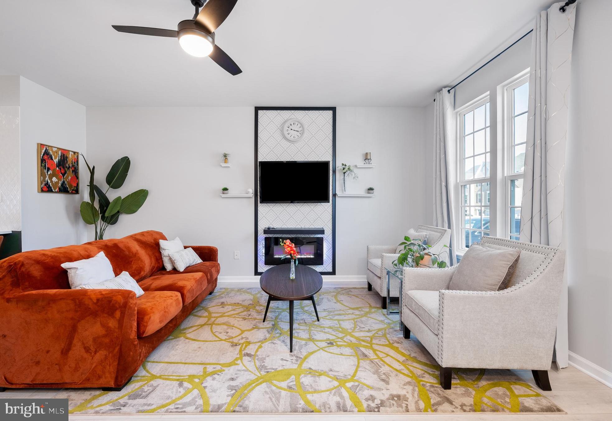 POTOMAC STATION - Residential