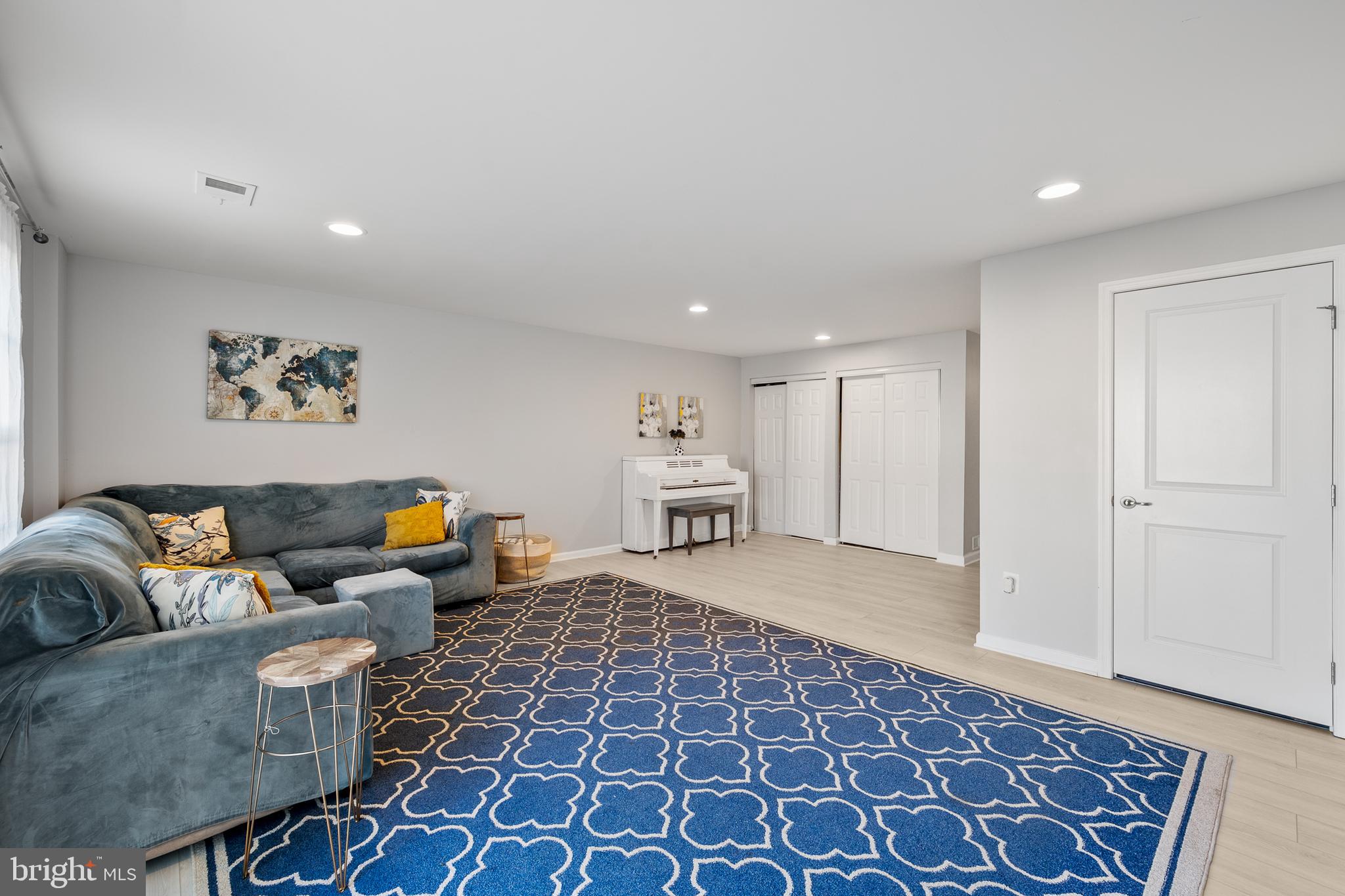 POTOMAC STATION - Residential