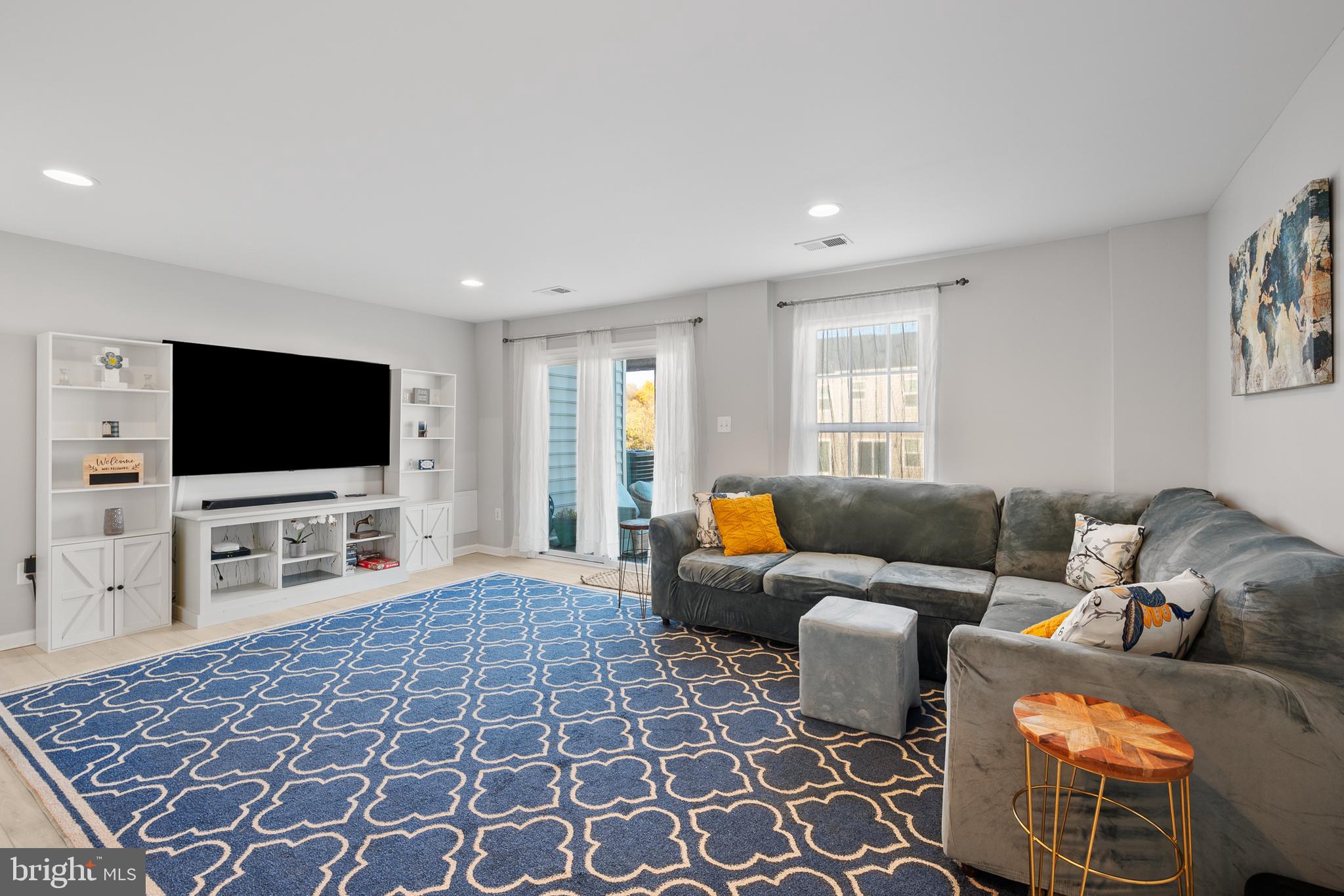 POTOMAC STATION - Residential