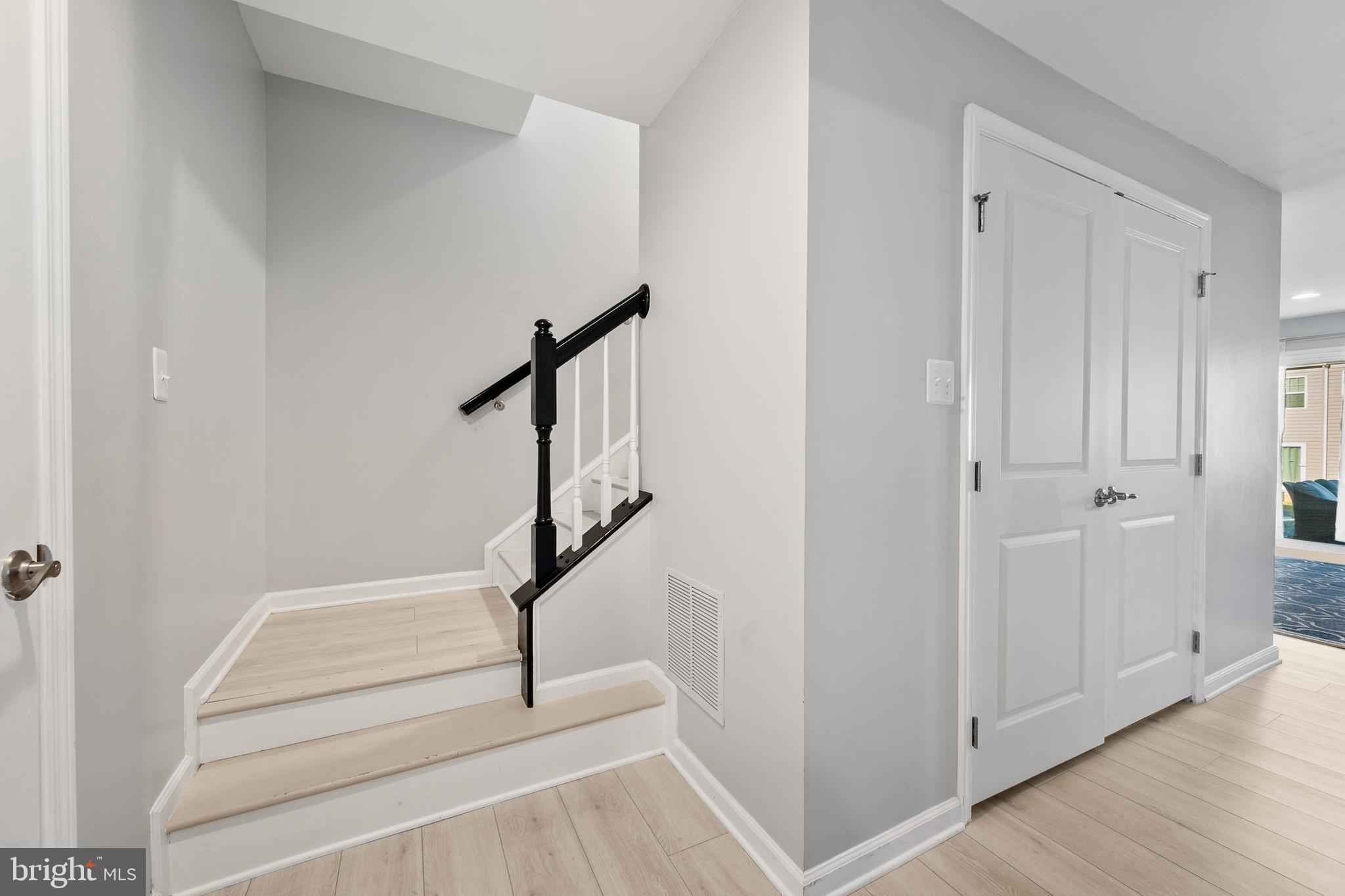 POTOMAC STATION - Residential