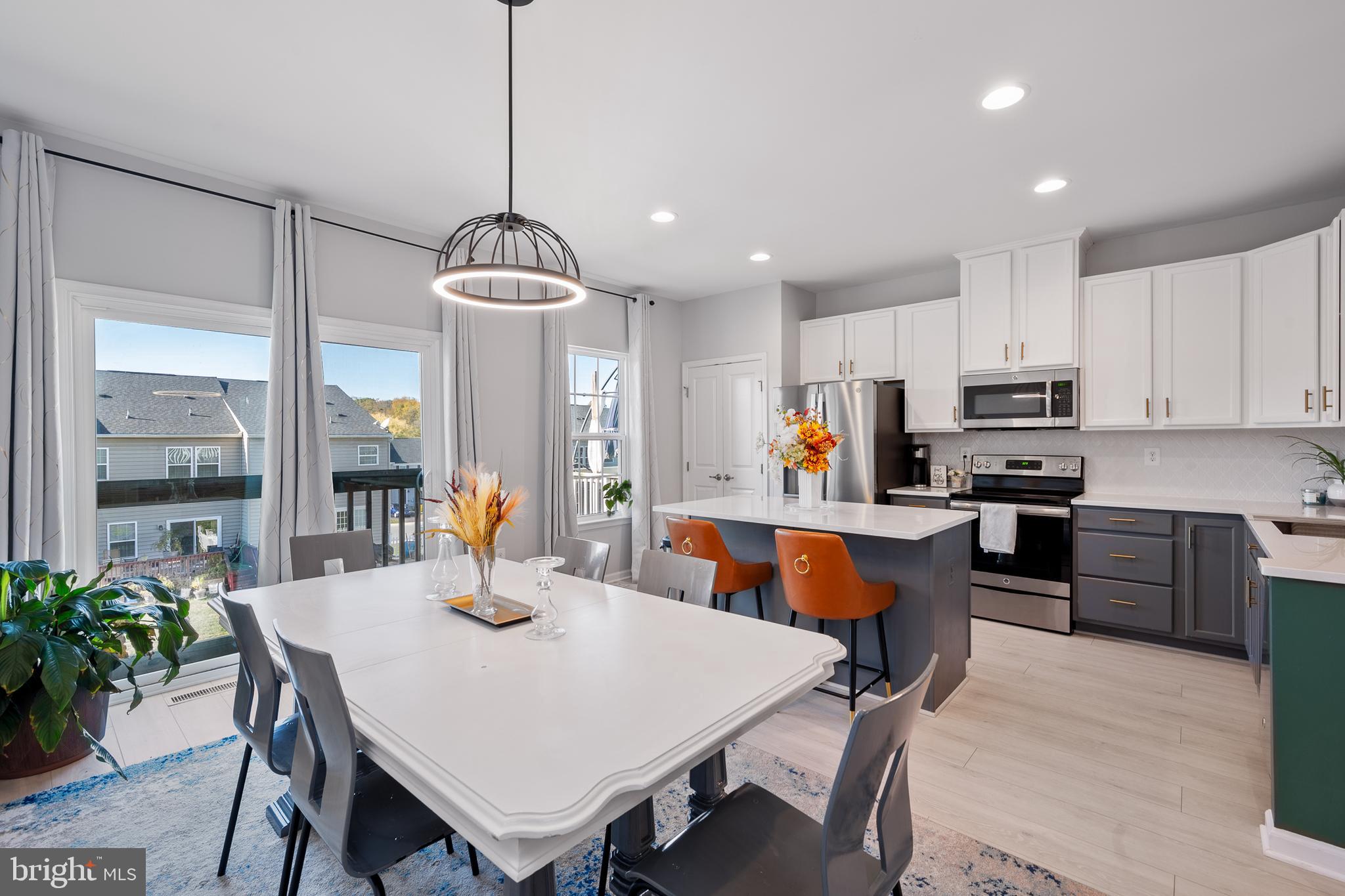 POTOMAC STATION - Residential