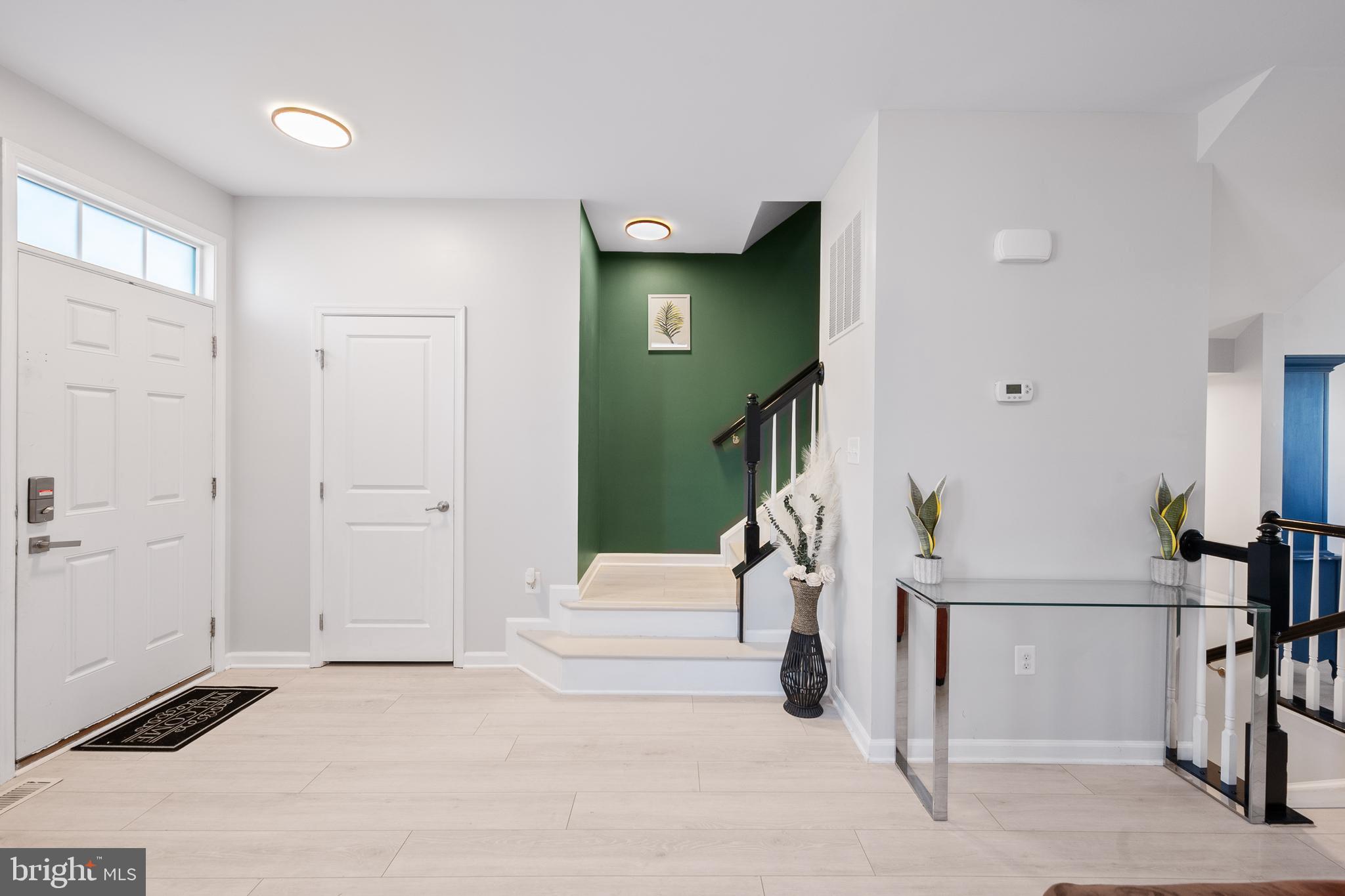 POTOMAC STATION - Residential