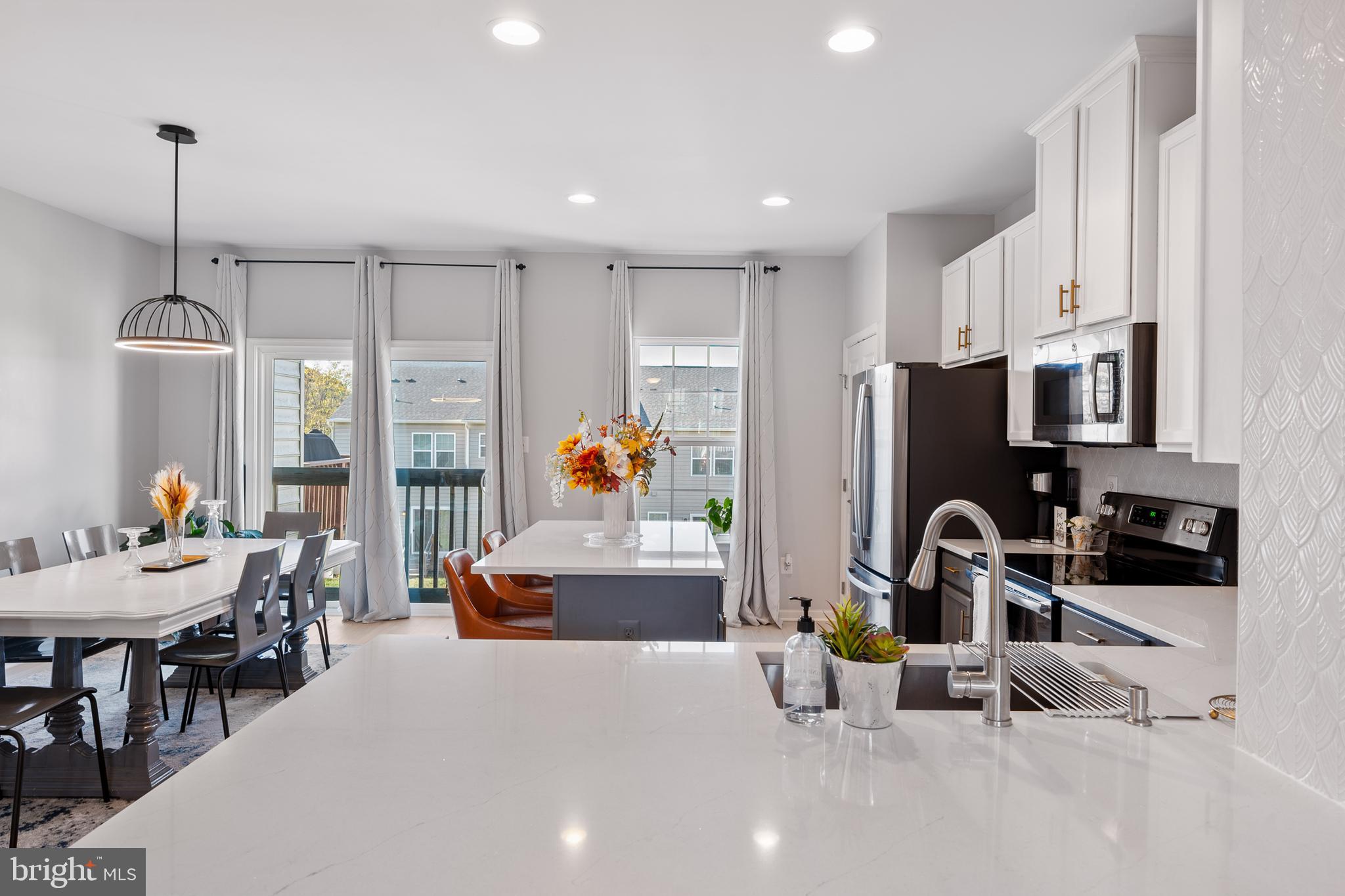 POTOMAC STATION - Residential