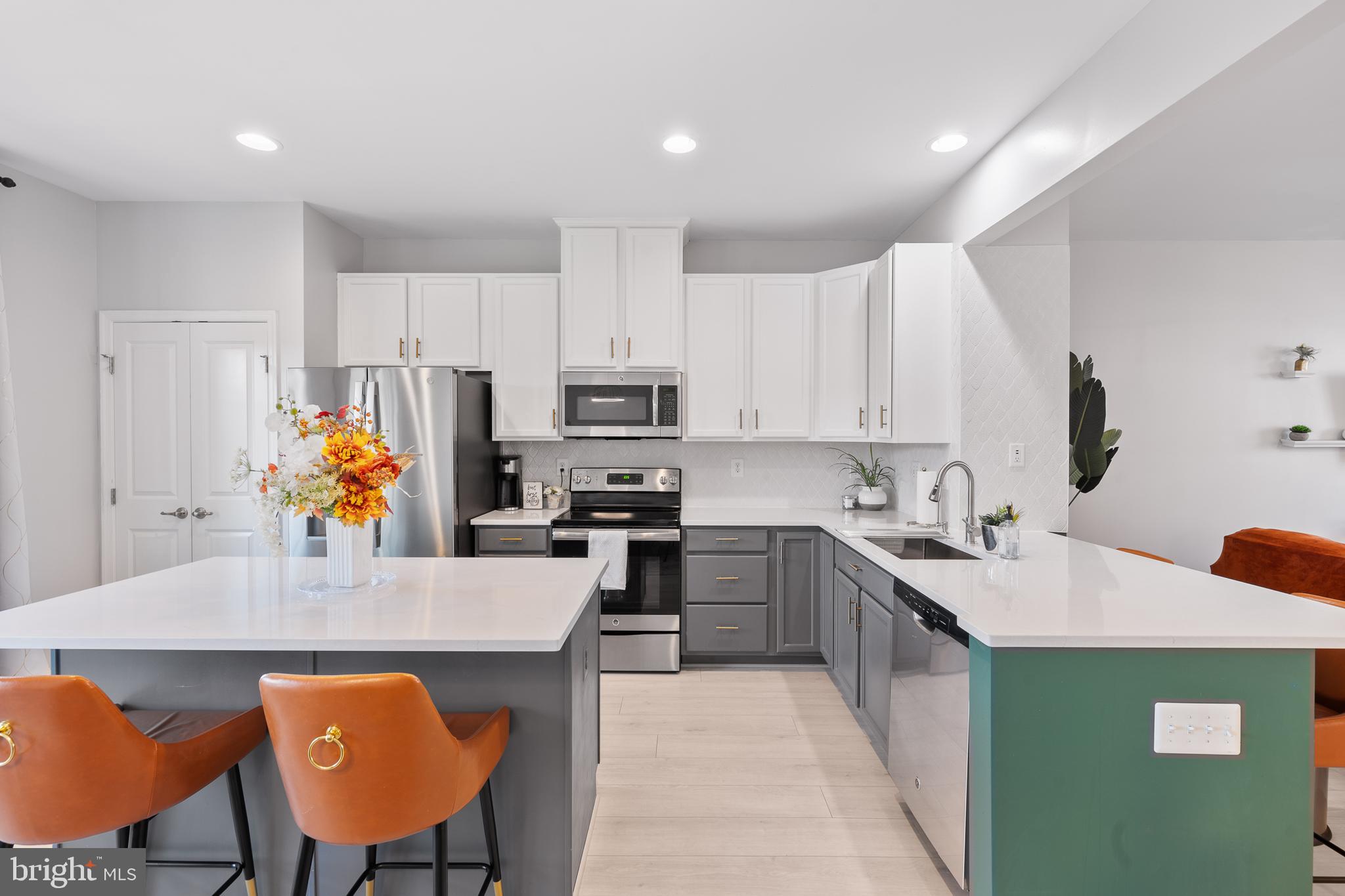 POTOMAC STATION - Residential