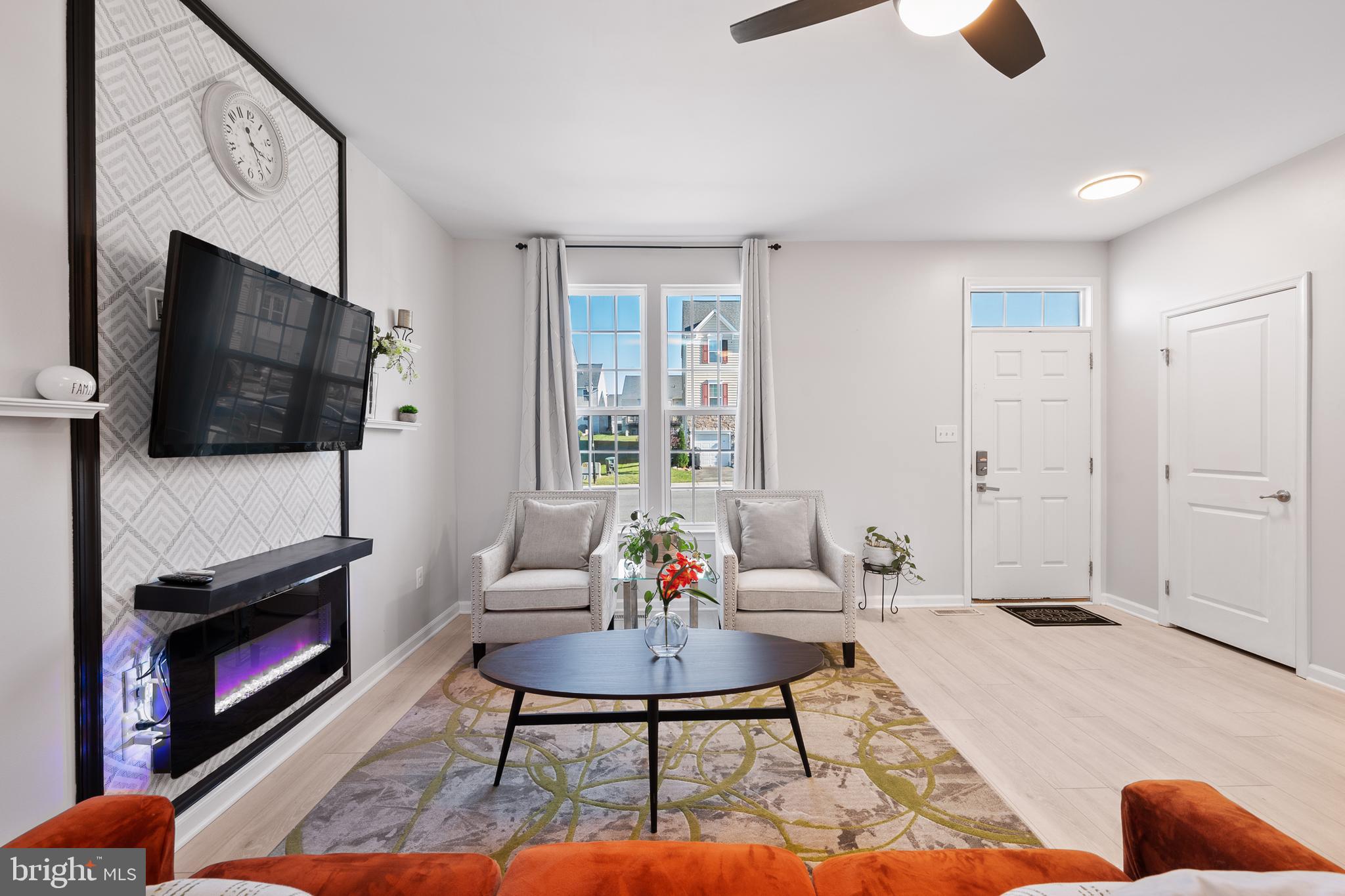 POTOMAC STATION - Residential