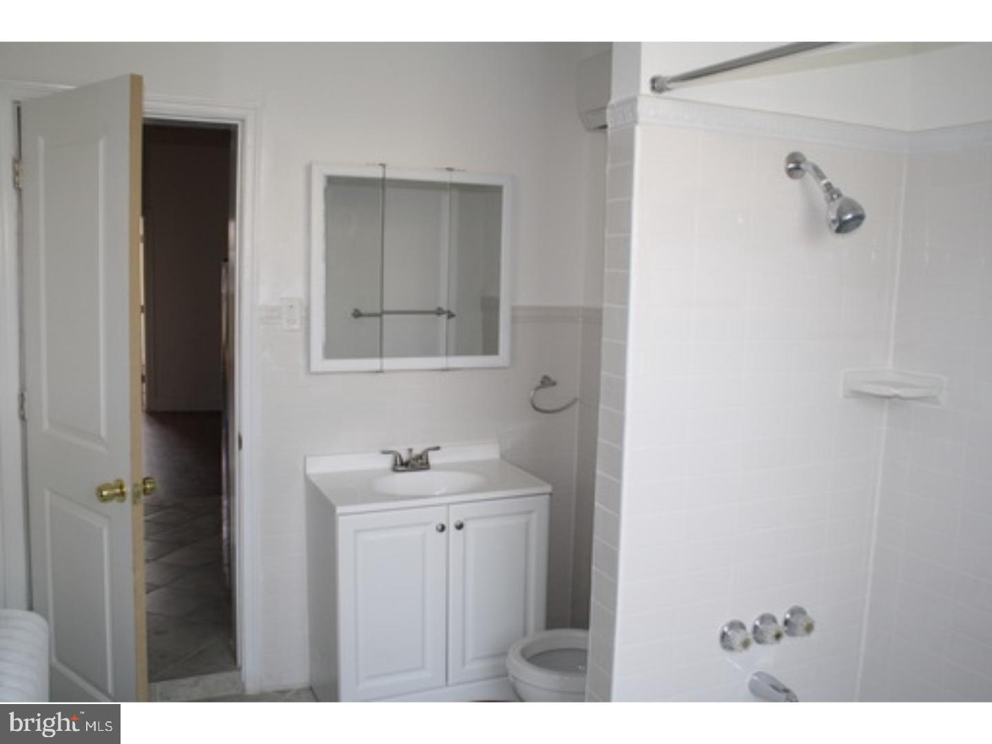 GRADUATE HOSPITAL - Residential Lease