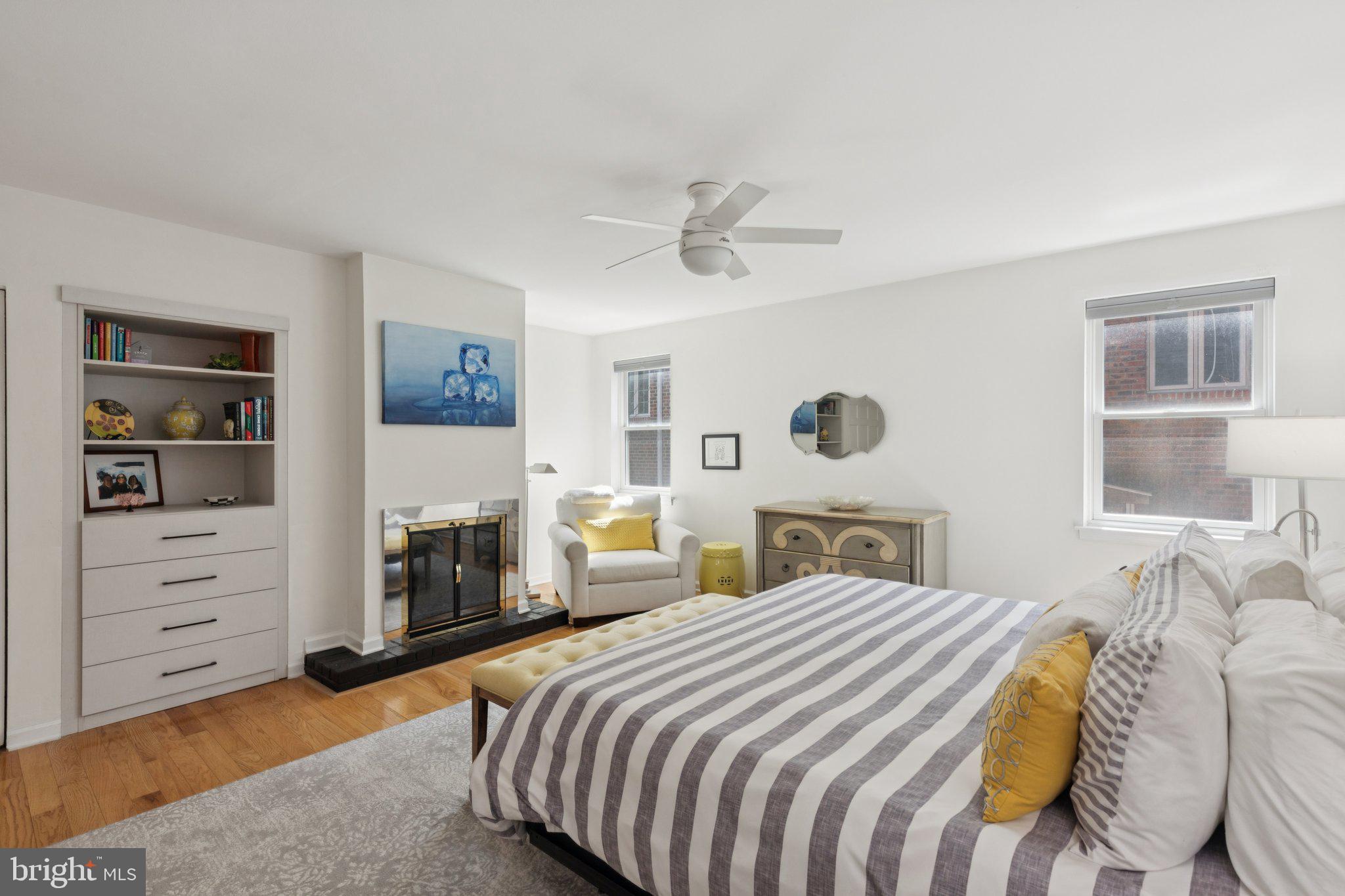 WASHINGTON SQ WEST - Residential