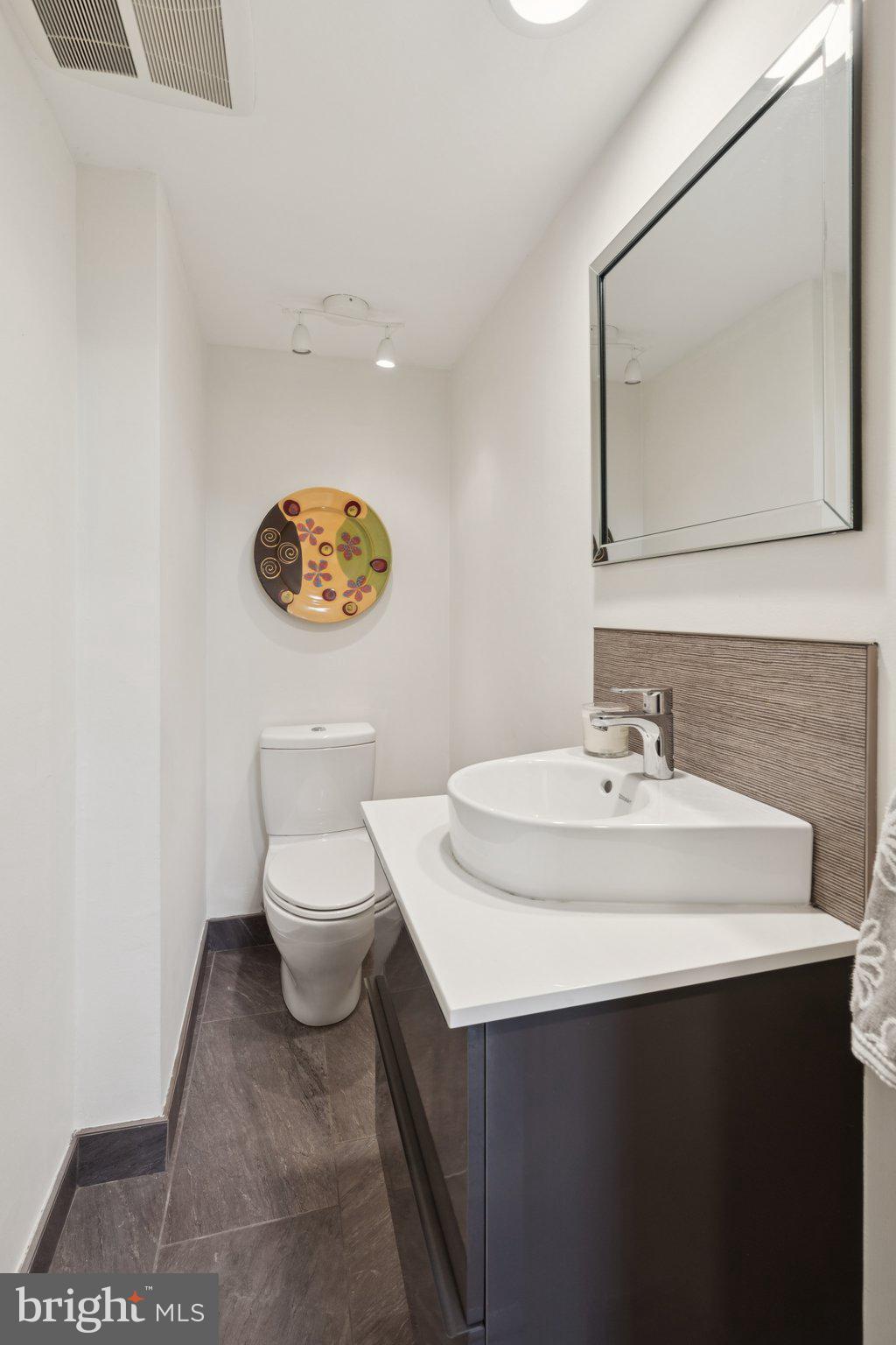 WASHINGTON SQ WEST - Residential