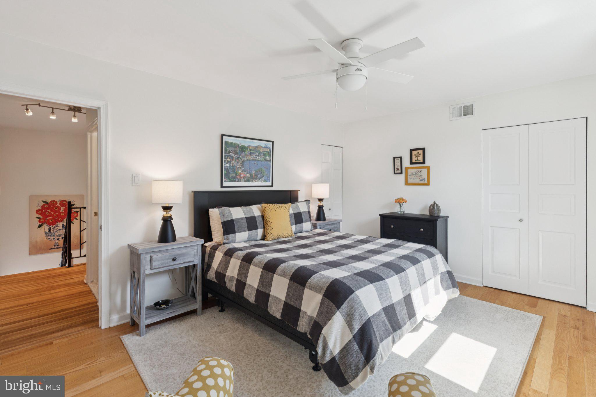 WASHINGTON SQ WEST - Residential