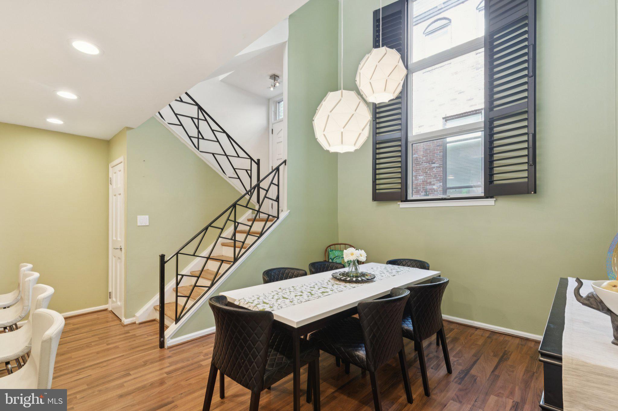 WASHINGTON SQ WEST - Residential