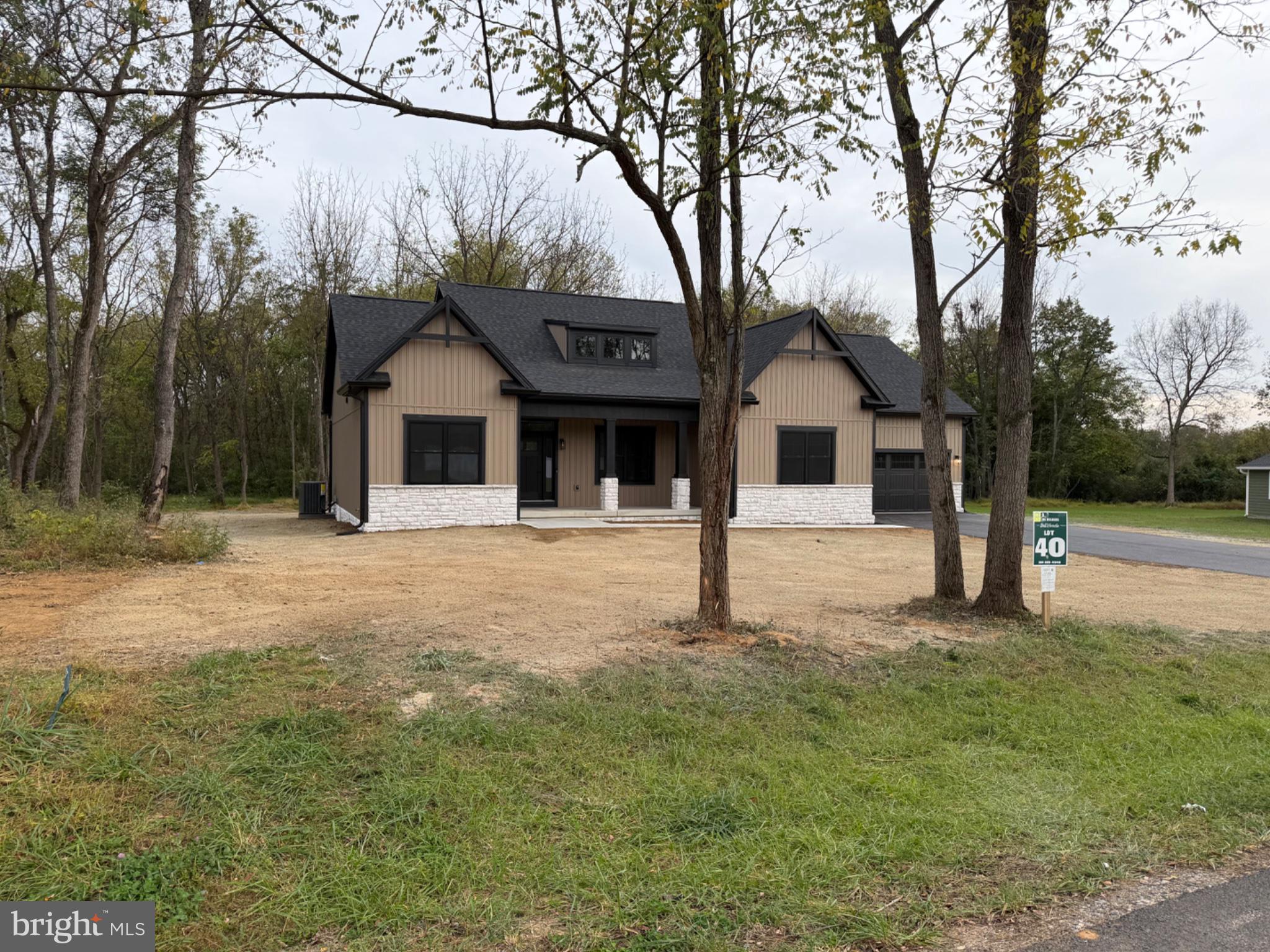 Lot 40 STORMFIELD DRIVE W