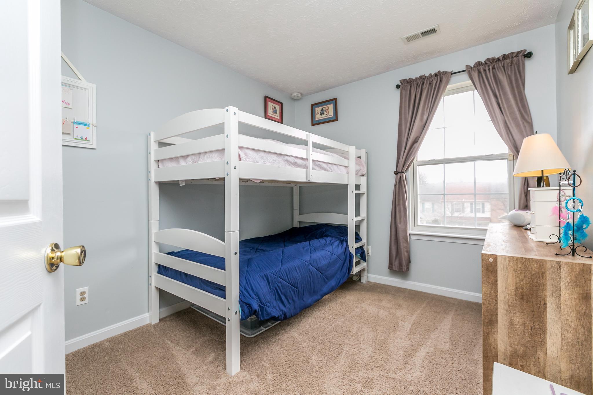 OAKHURST - Residential