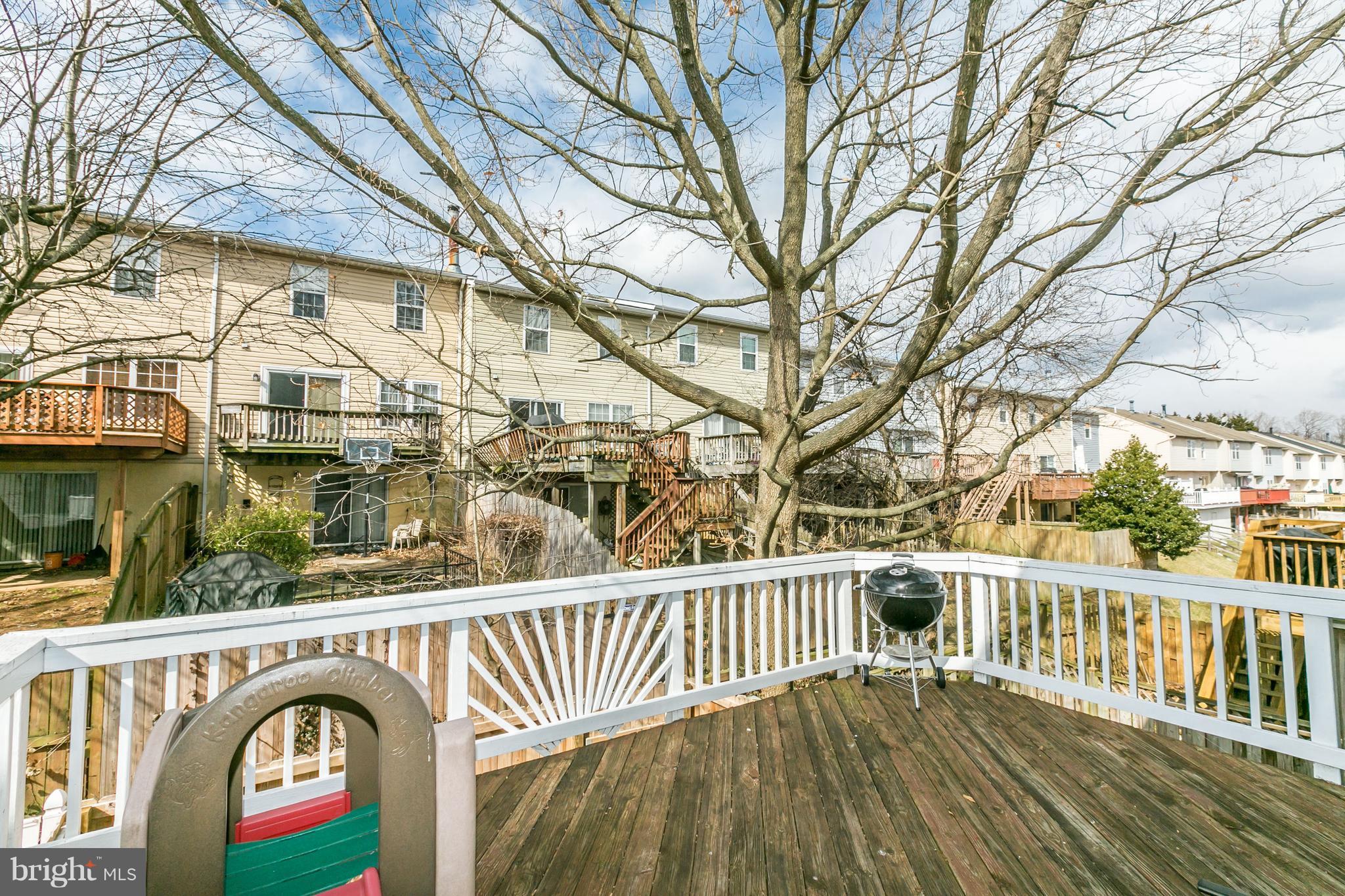 OAKHURST - Residential