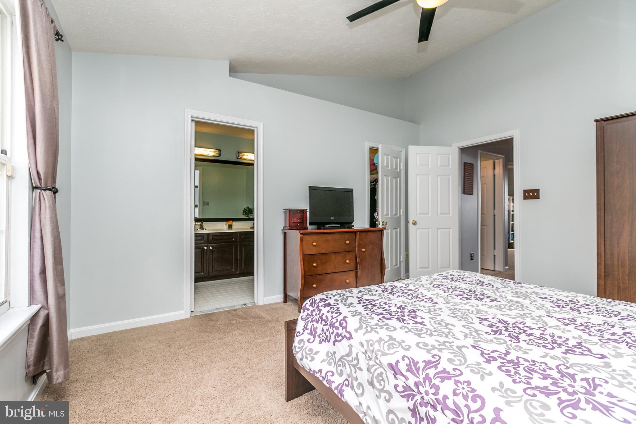 OAKHURST - Residential