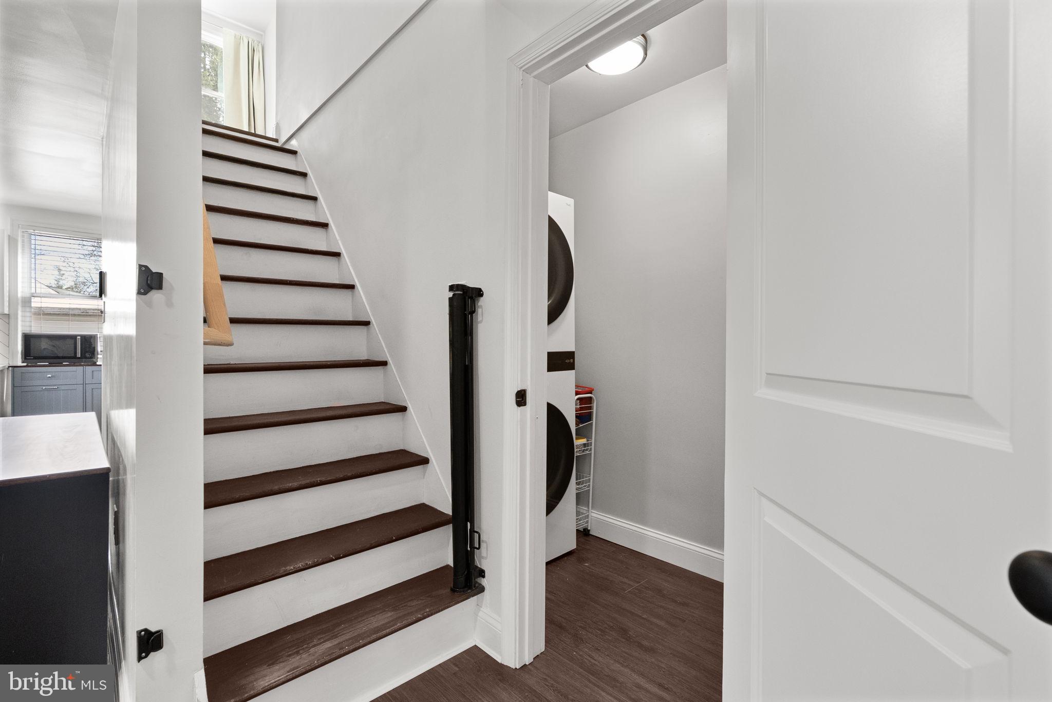 PENNSBURG - Residential