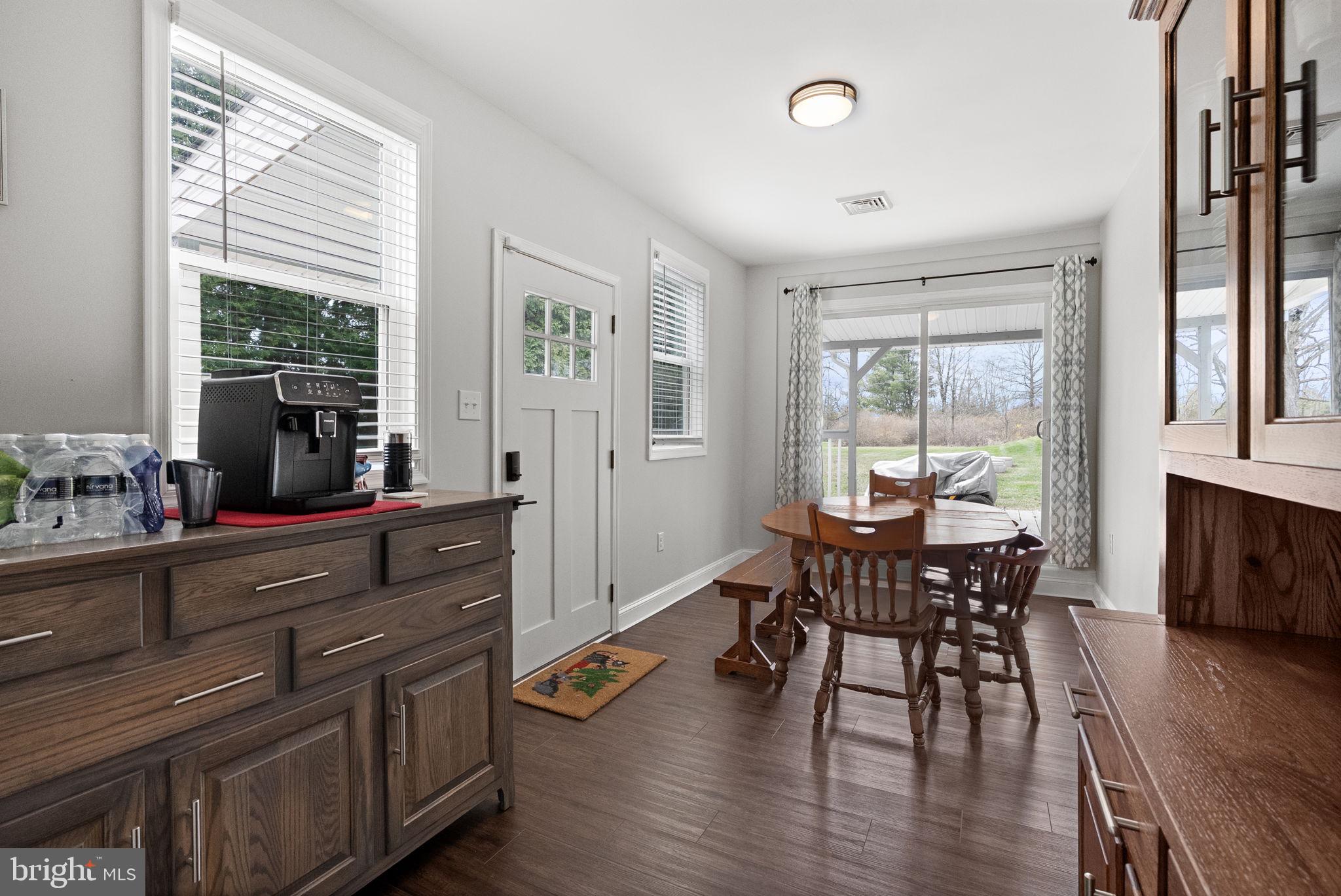 PENNSBURG - Residential