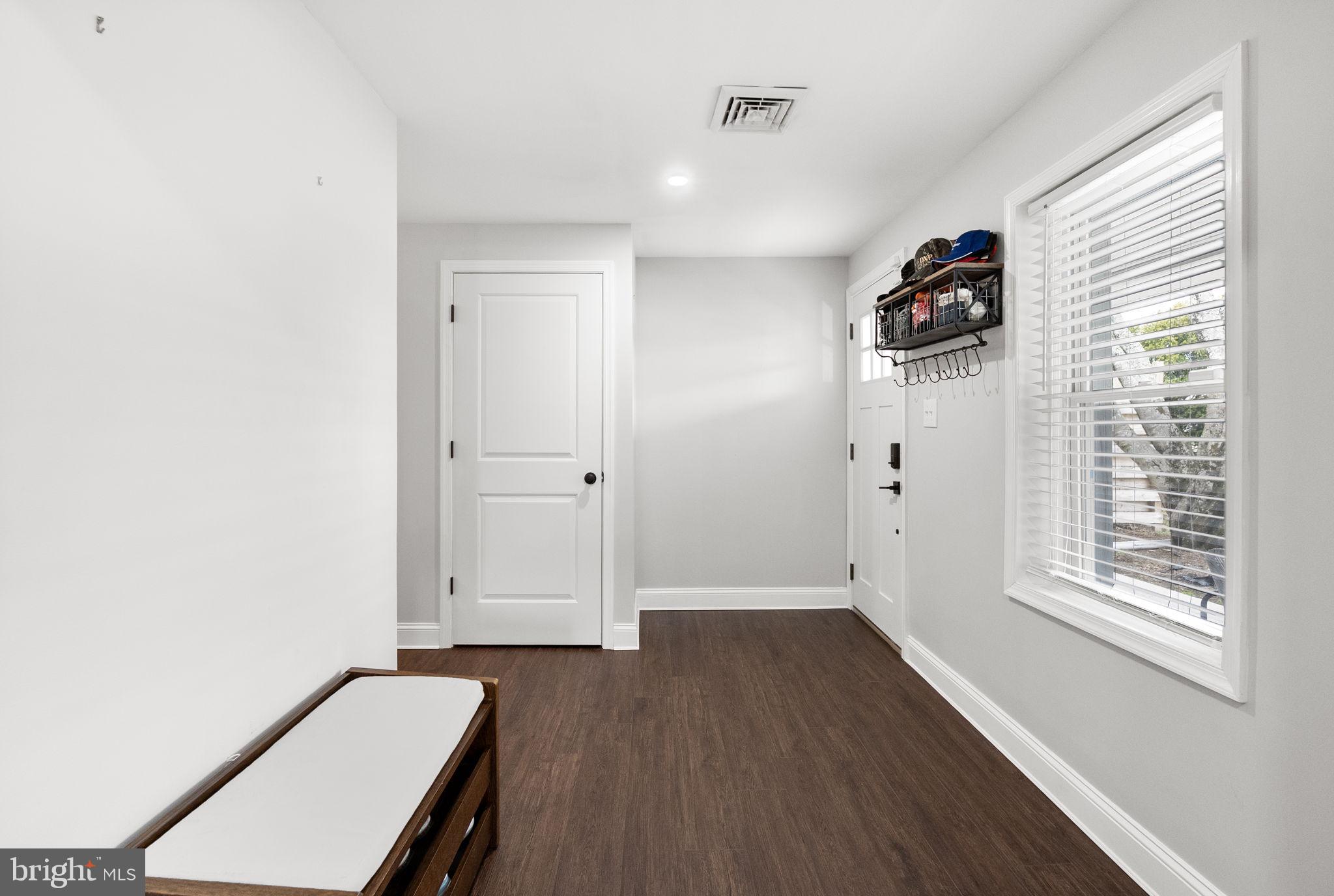 PENNSBURG - Residential