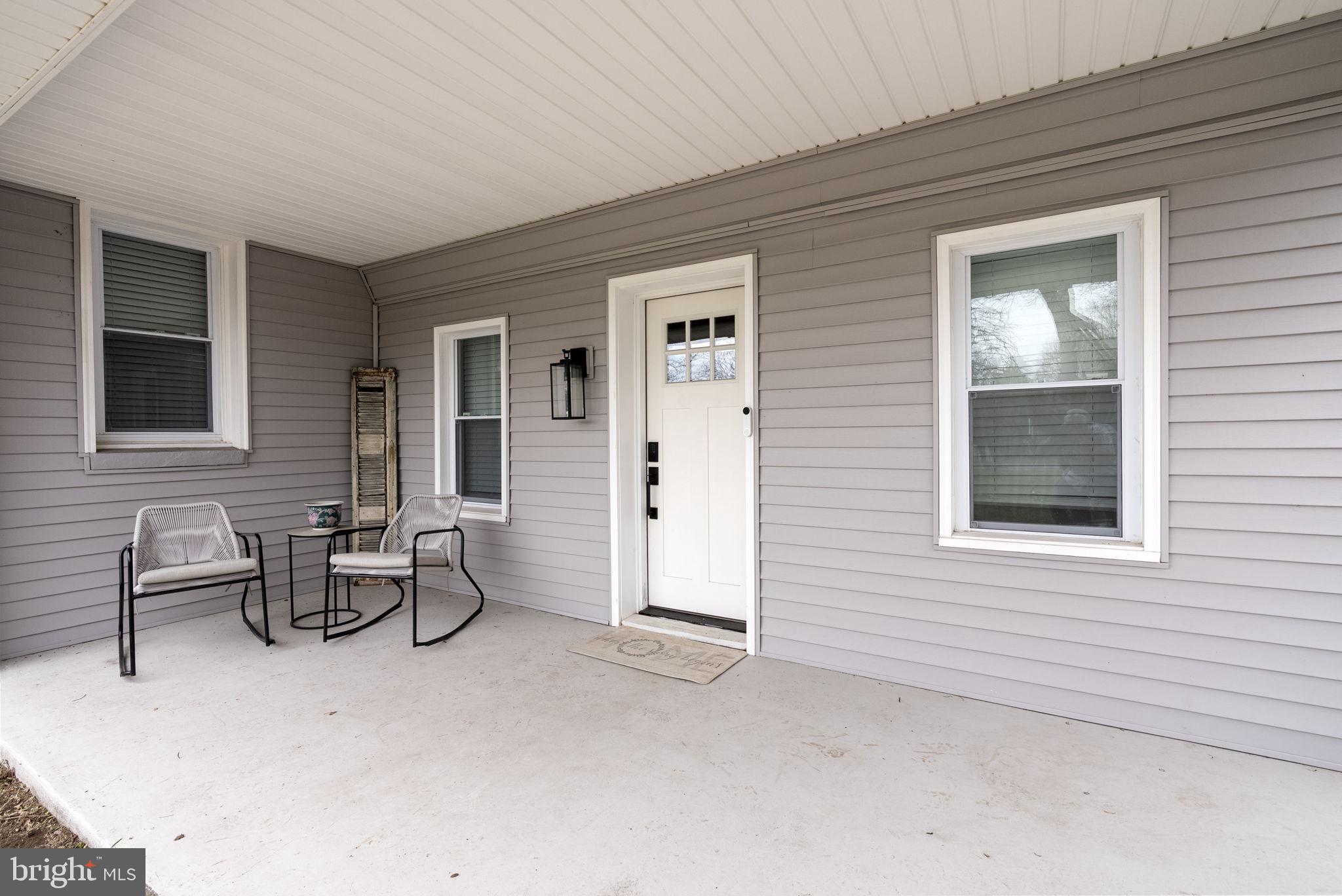 PENNSBURG - Residential