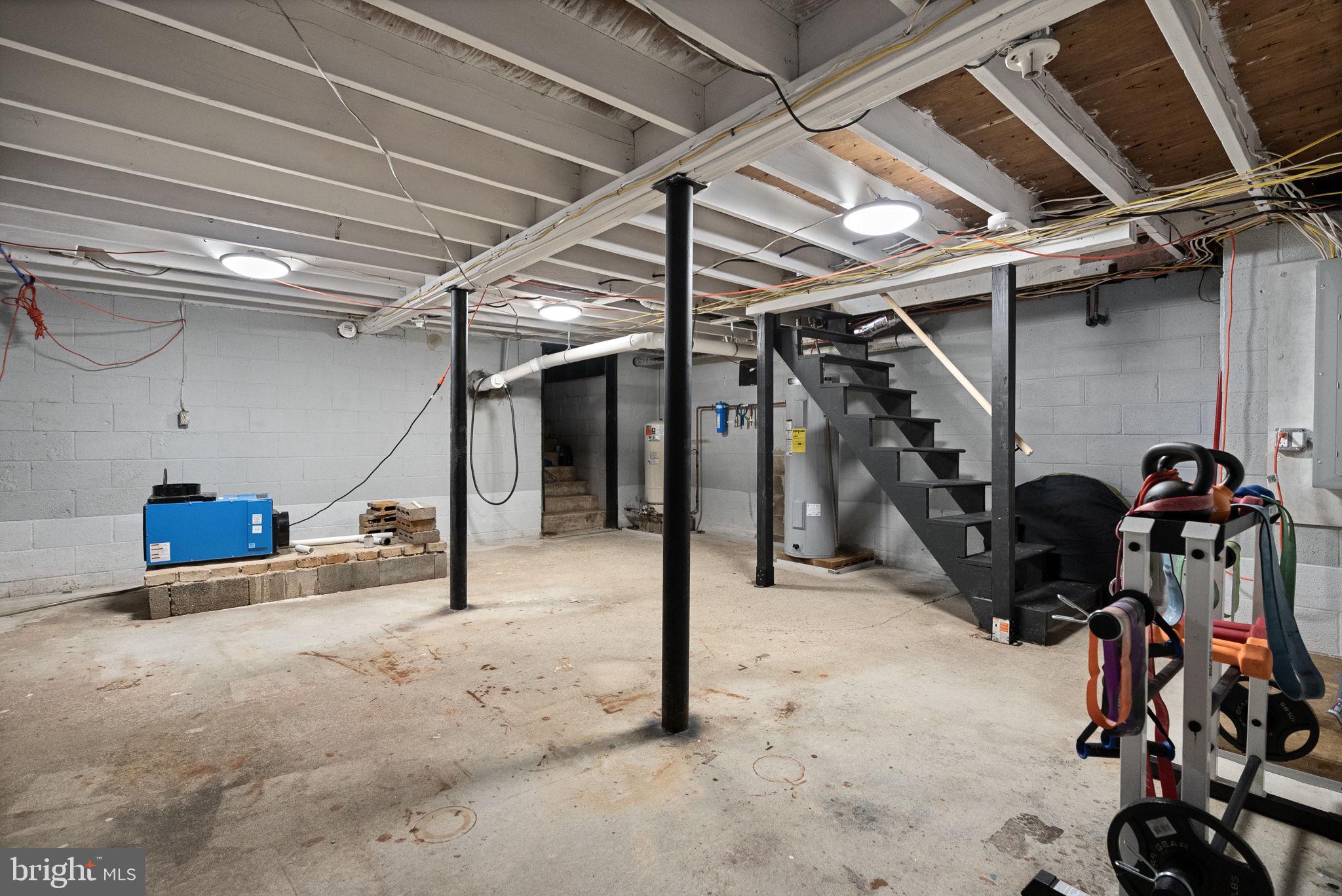 PENNSBURG - Residential