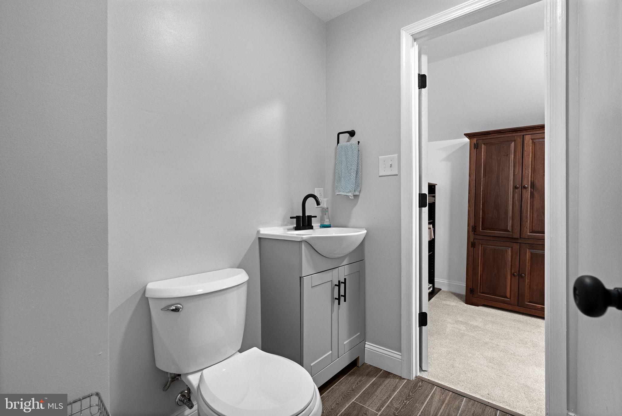 PENNSBURG - Residential