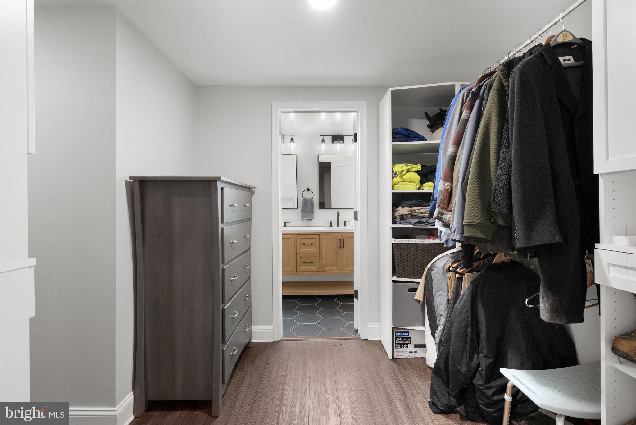 PENNSBURG - Residential