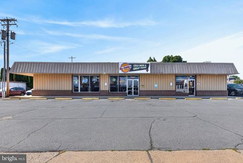Photo of 204 Cumberland Street, LEBANON, PA 17042 (MLS # PALN2027482)