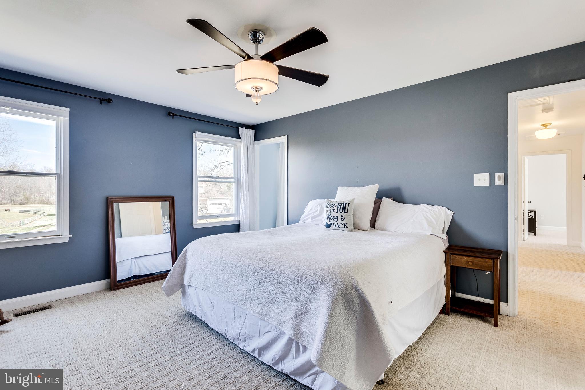 ENGLISH MEADOWS - Residential