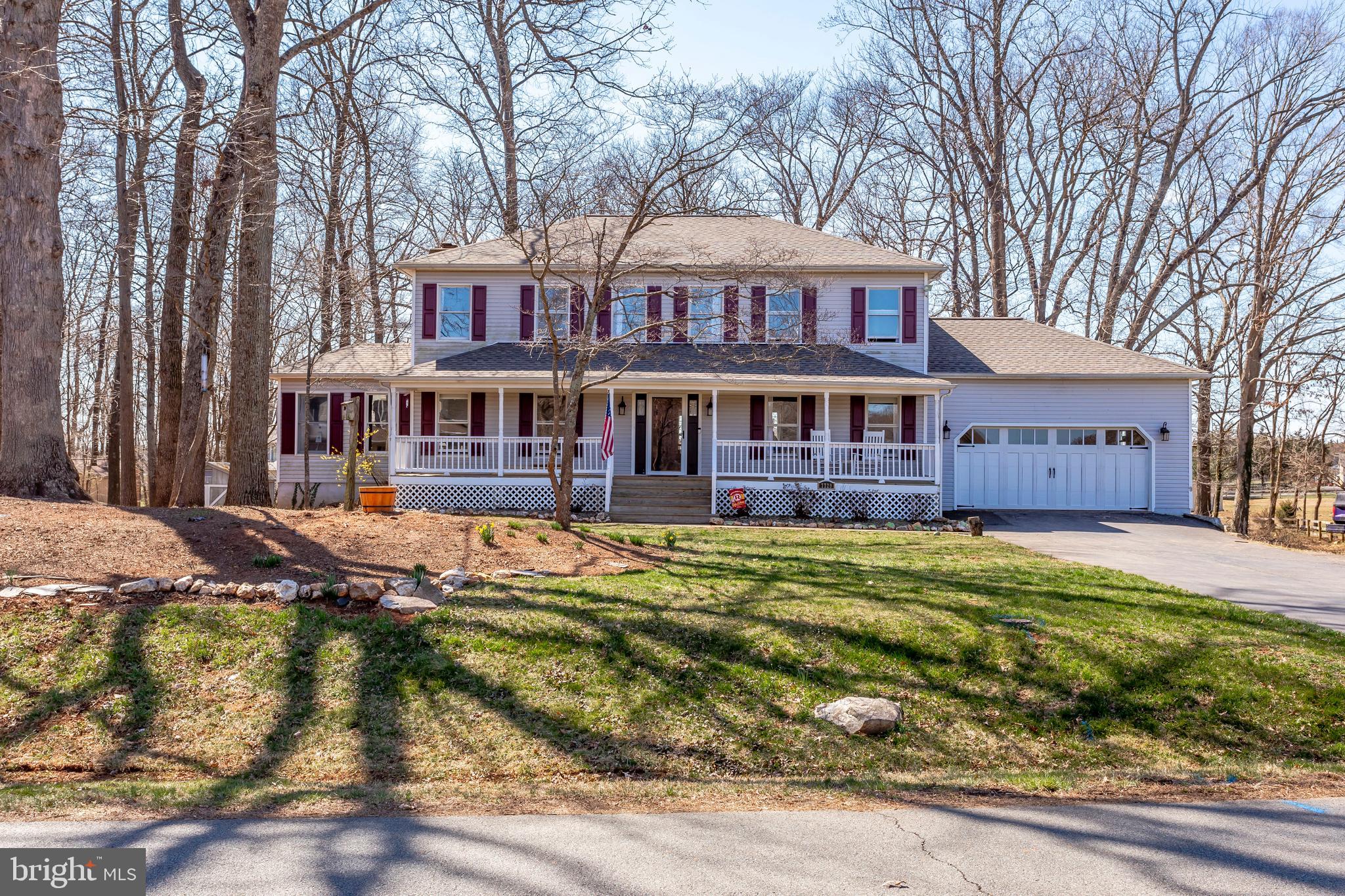 ENGLISH MEADOWS - Residential