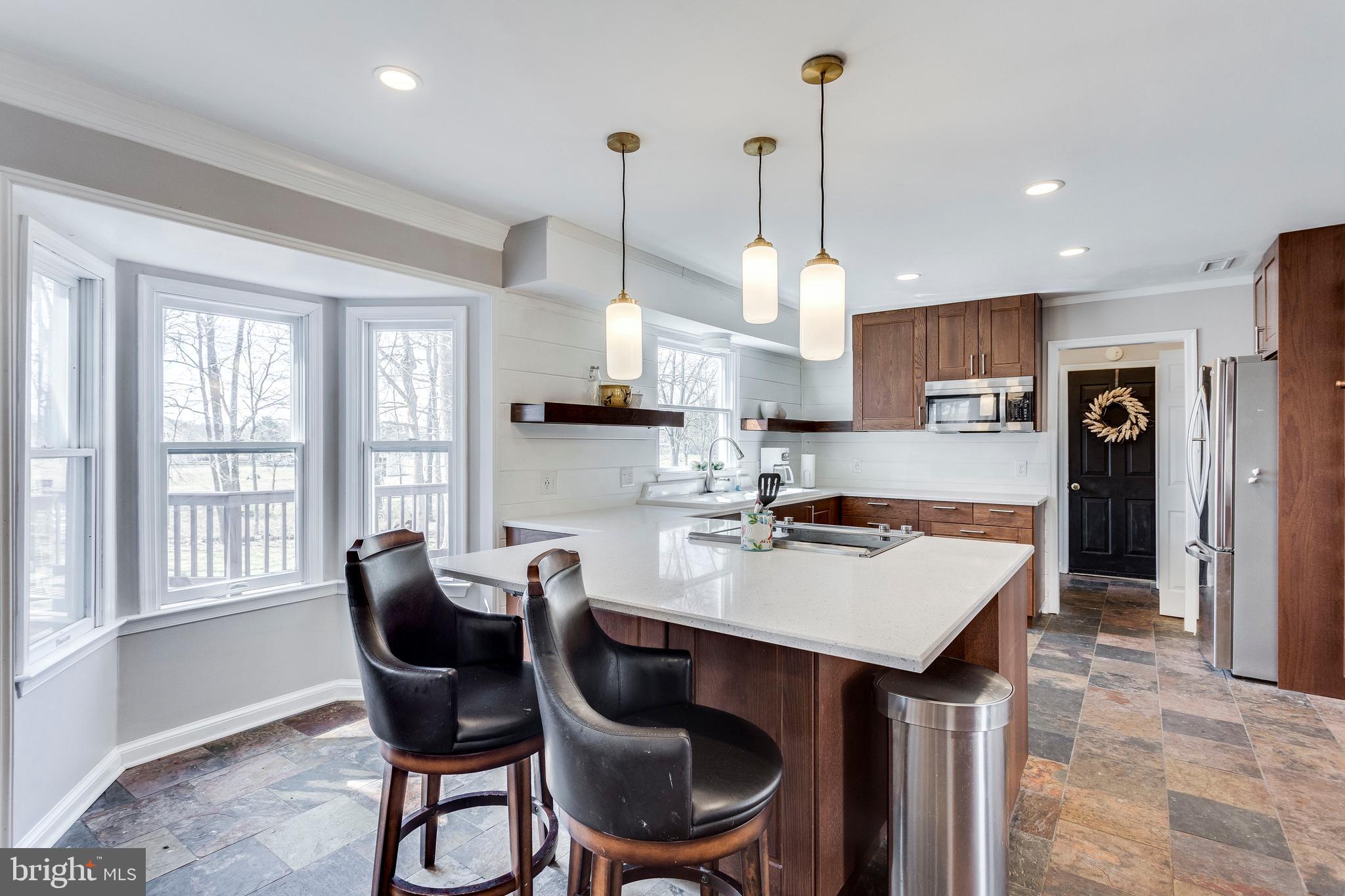 ENGLISH MEADOWS - Residential